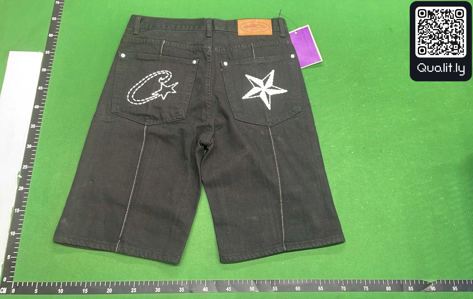 Jeans QC photo 3 of 210