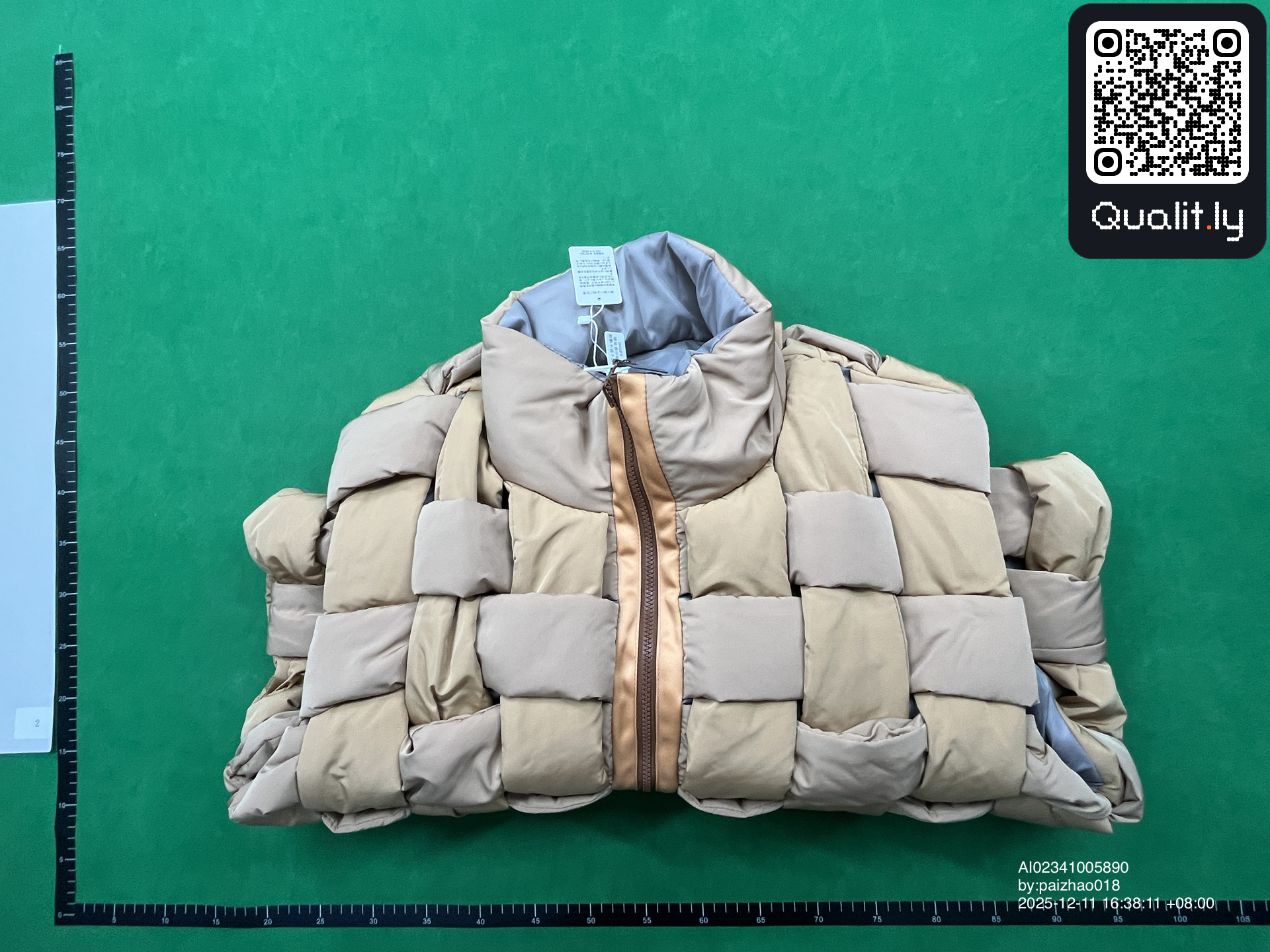 Giacca — foto QC 1 di 24