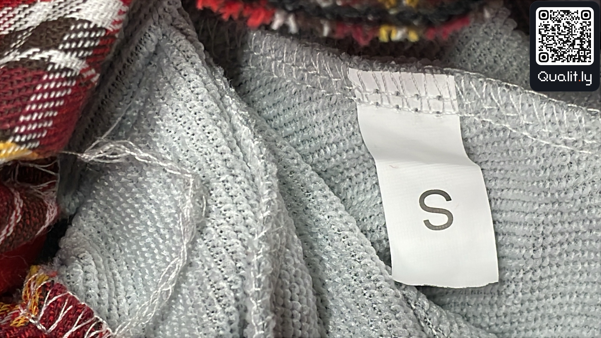 Pants QC photo 1 of 12