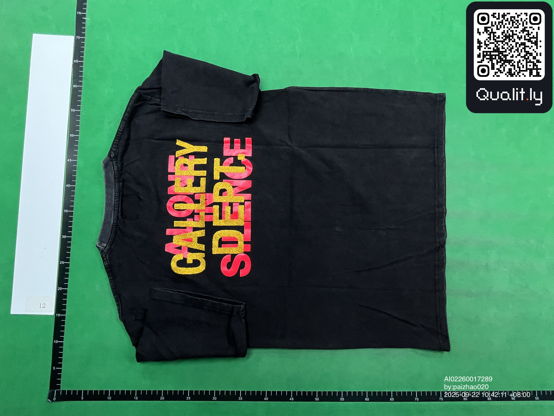T-shirt — QC-foto 2 av 8