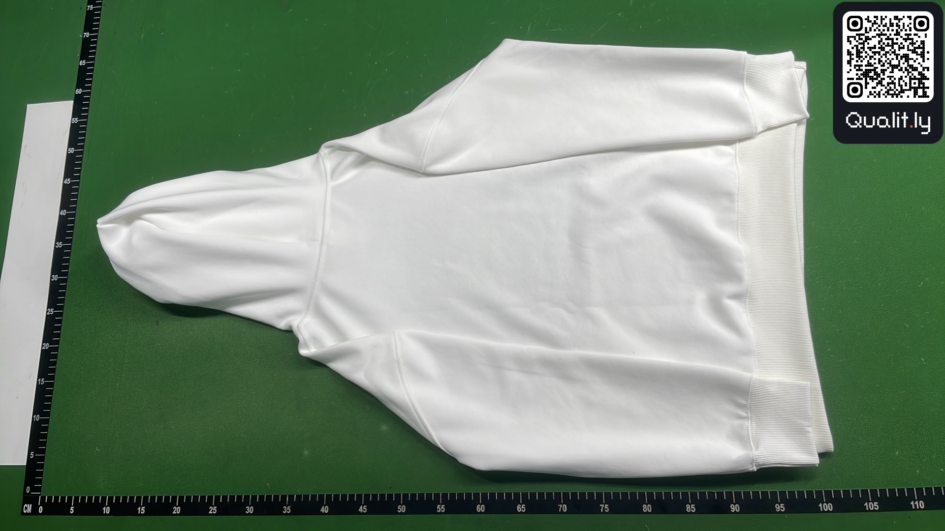 Hoodie QC photo 3 of 4