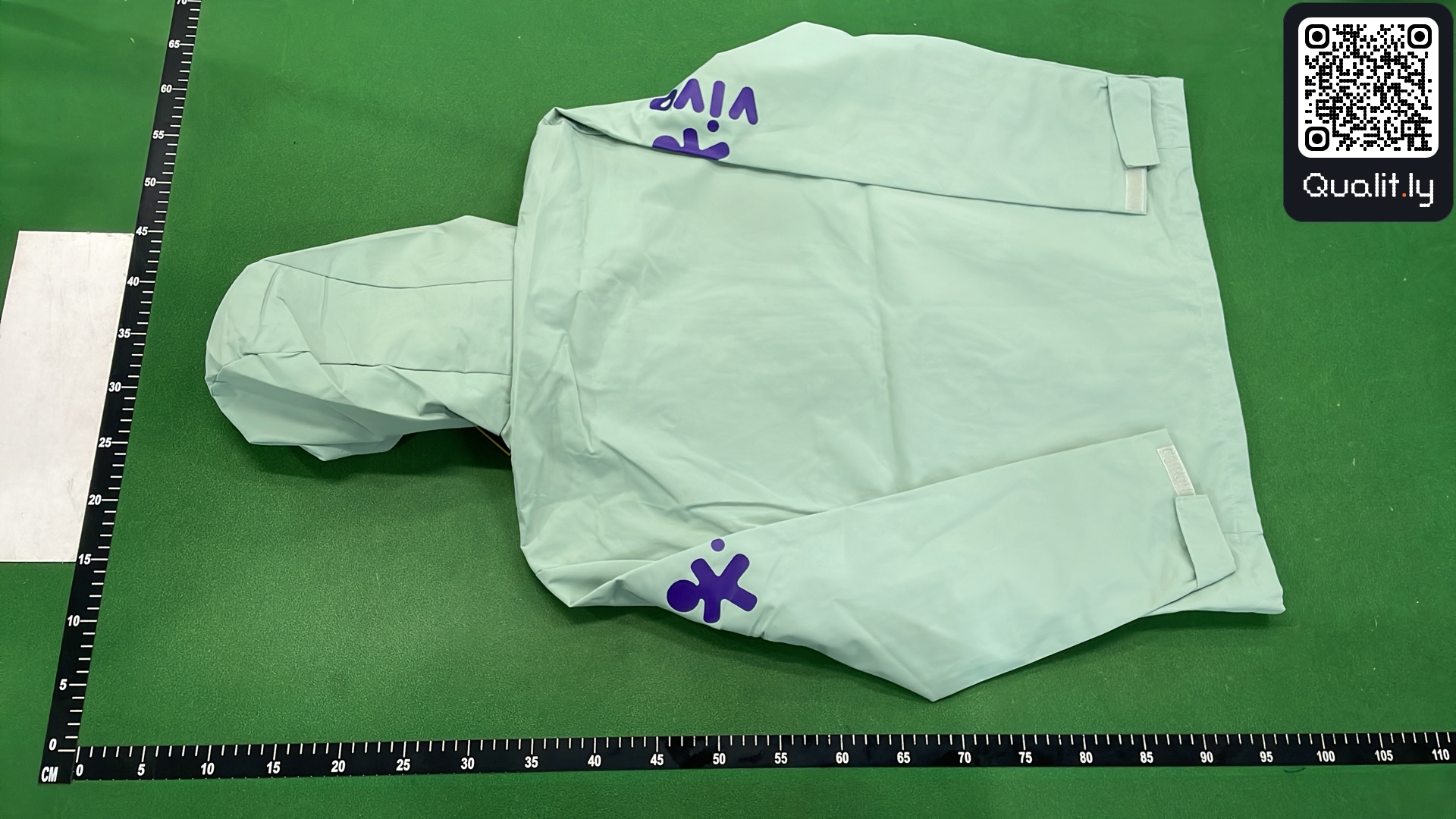 Jacket QC photo 3 of 4