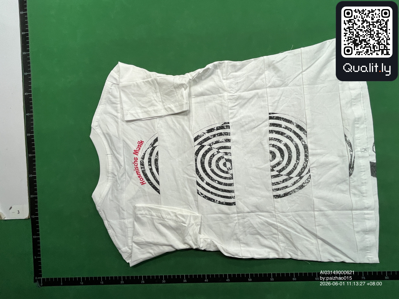 T-shirt — foto QC 2 de 10