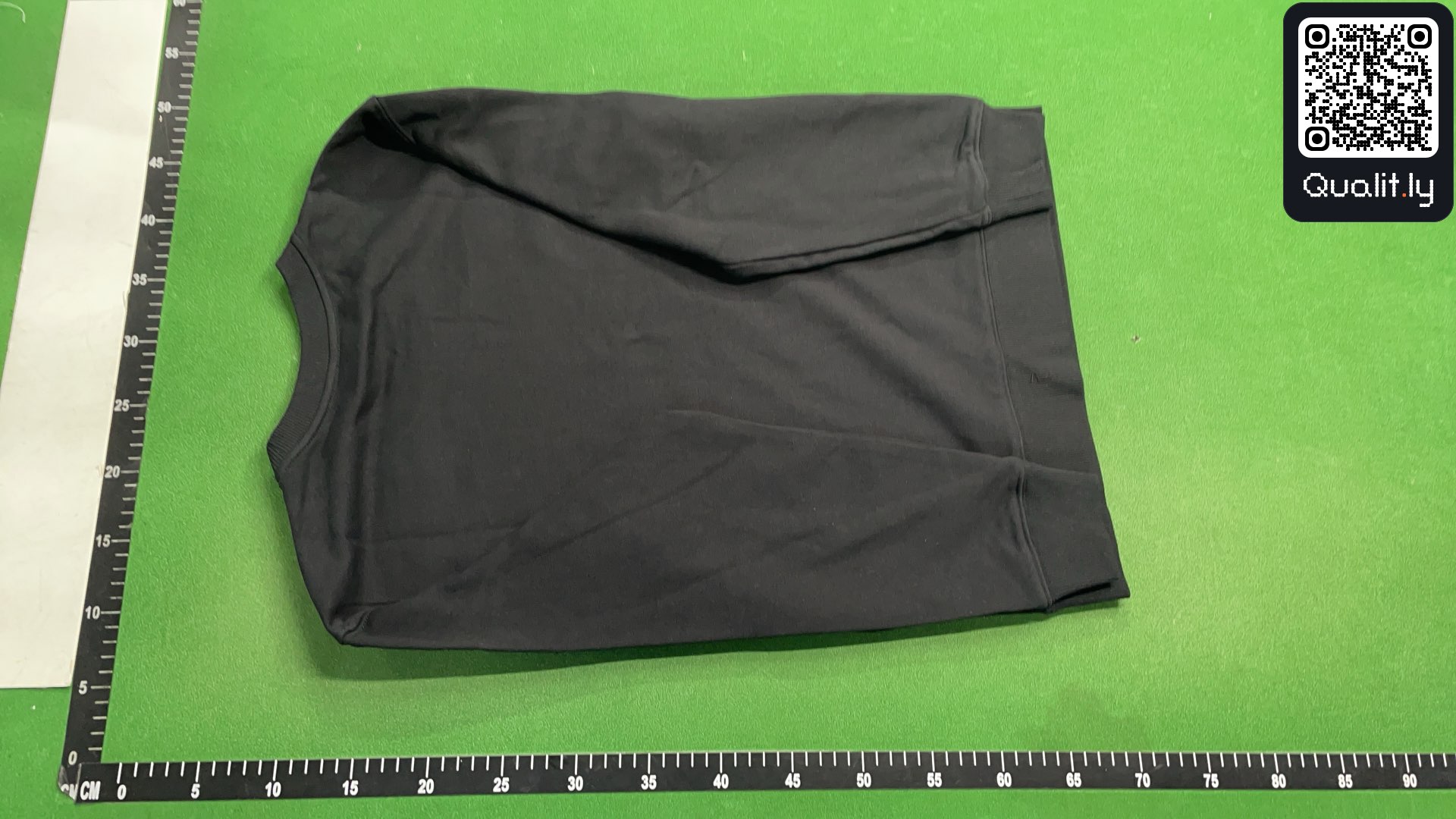 卫衣 QC 照片 3 / 16