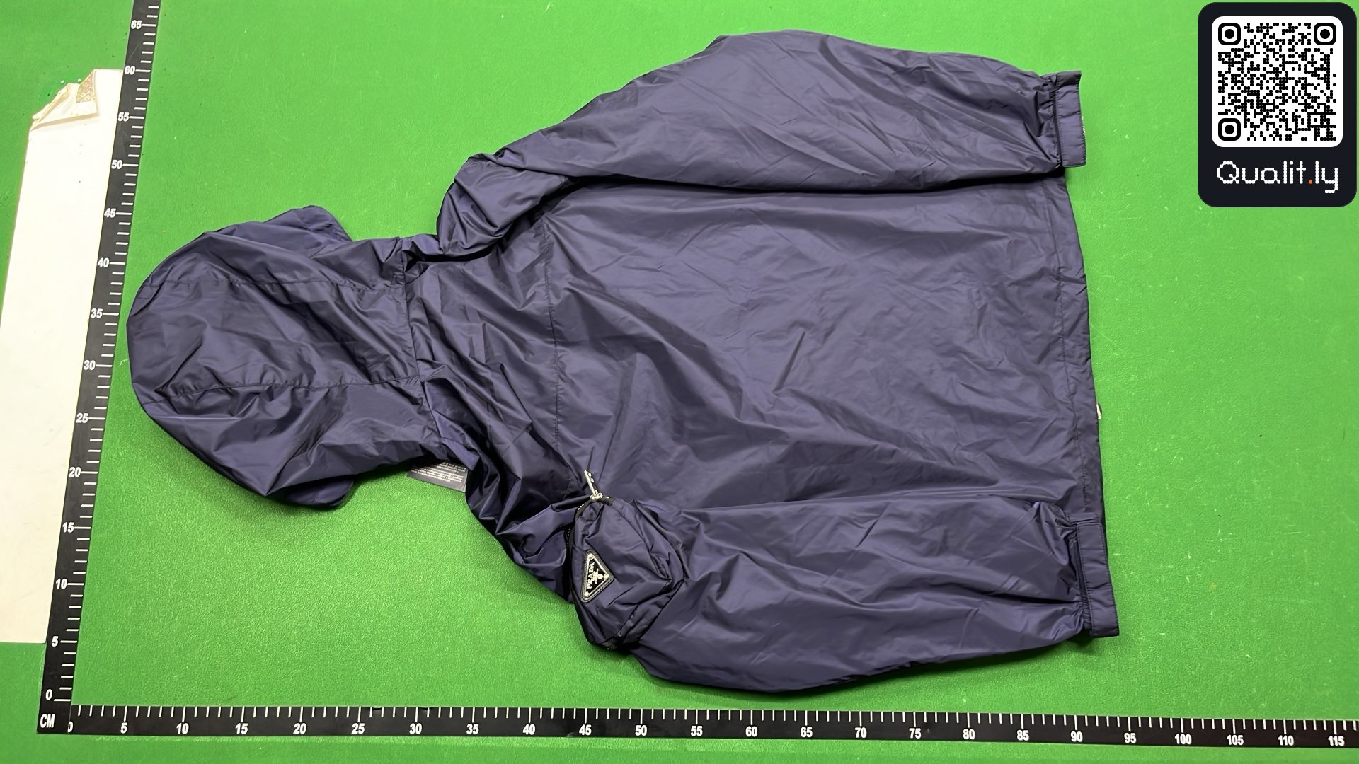 Jacket QC photo 2 of 3