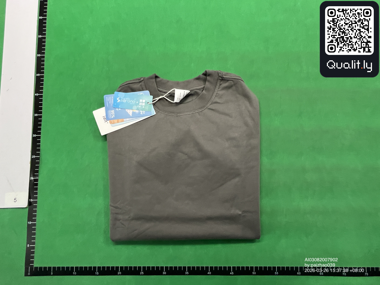 T-shirt — QC-foto 1 av 23