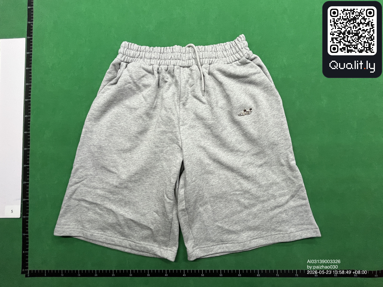 Pantaloncini — foto QC 3 di 8