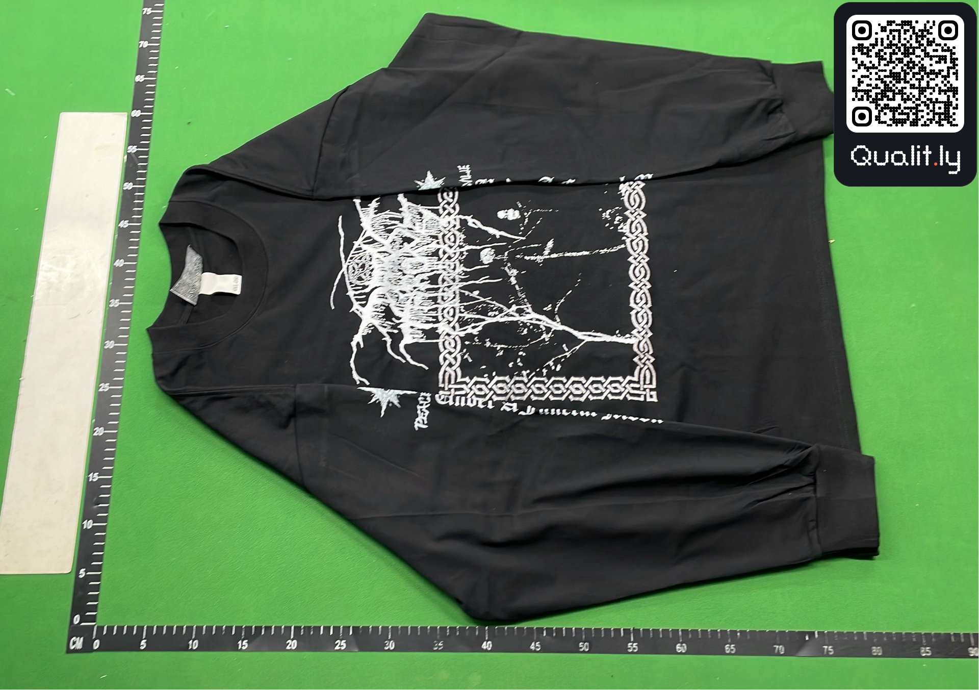 T-shirt QC photo 2 of 4