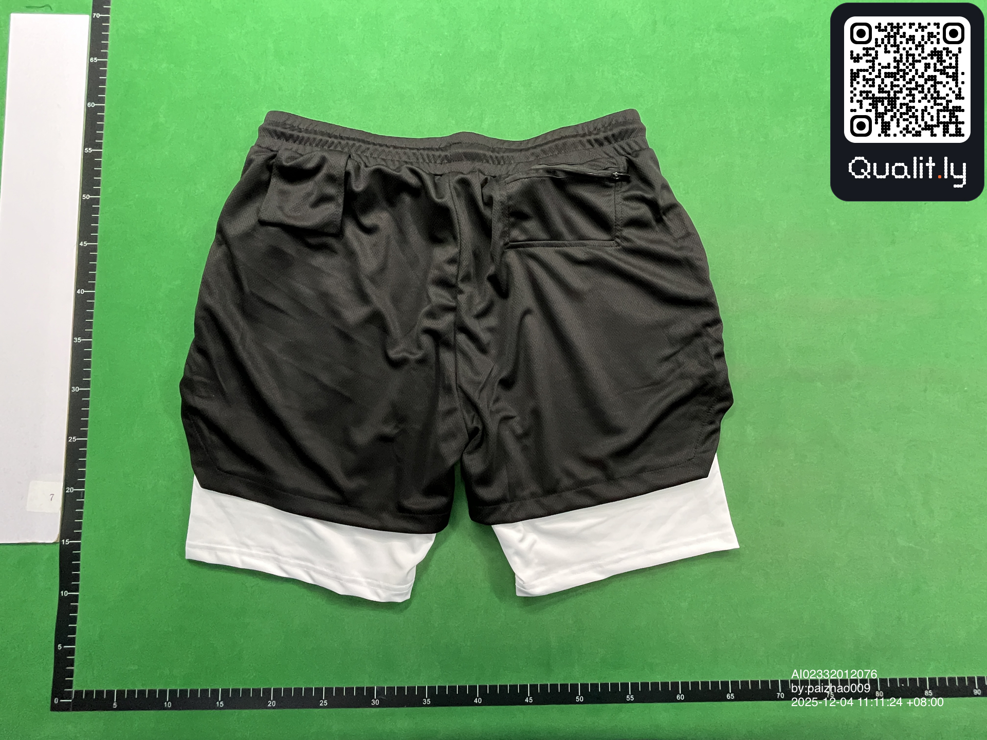 短裤 QC 照片 2 / 34