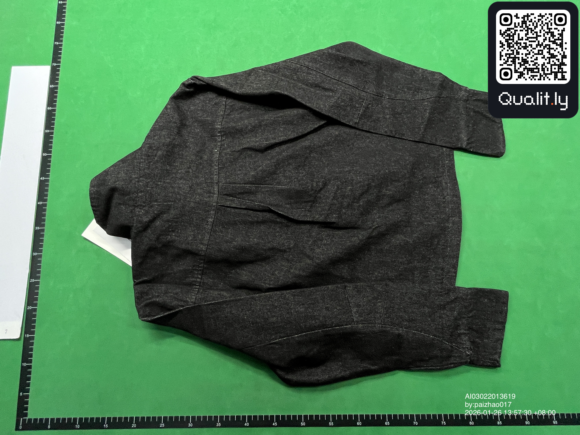 Veste — photo QC 2 sur 8