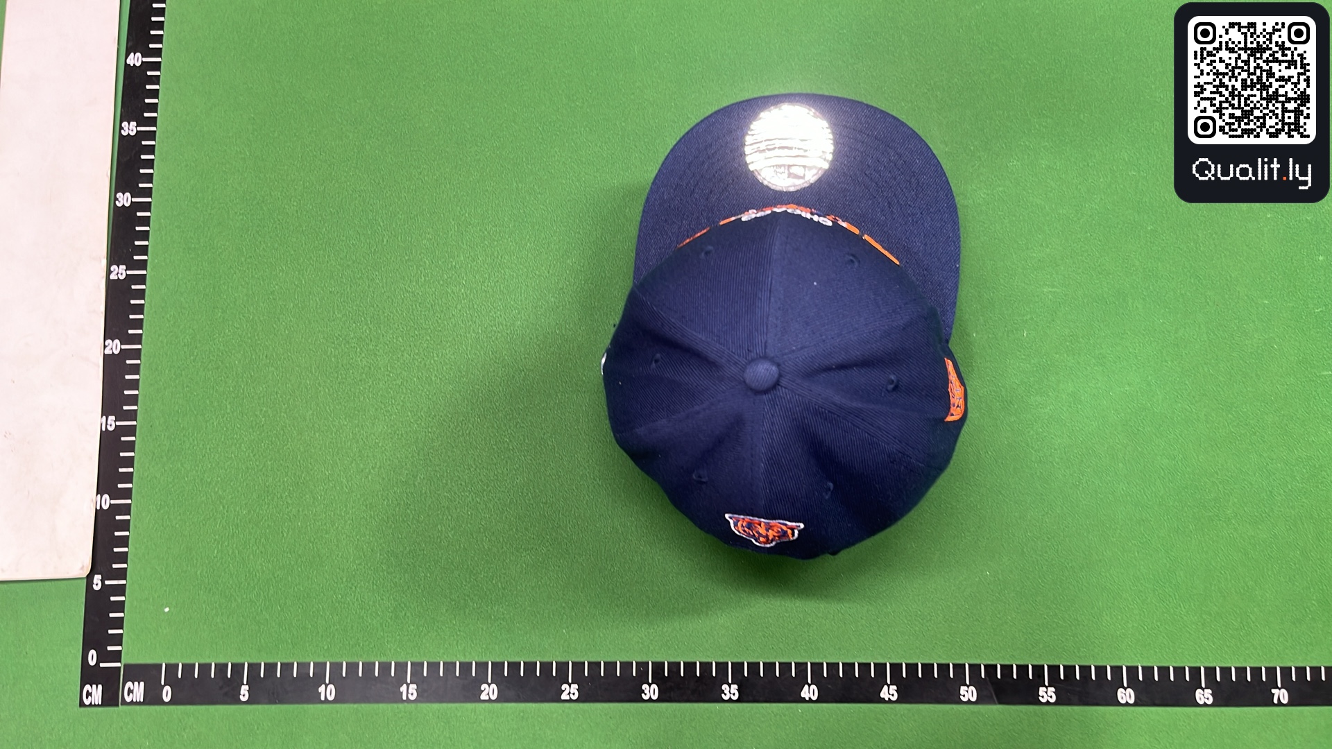 Pet — QC-foto 2 van 3