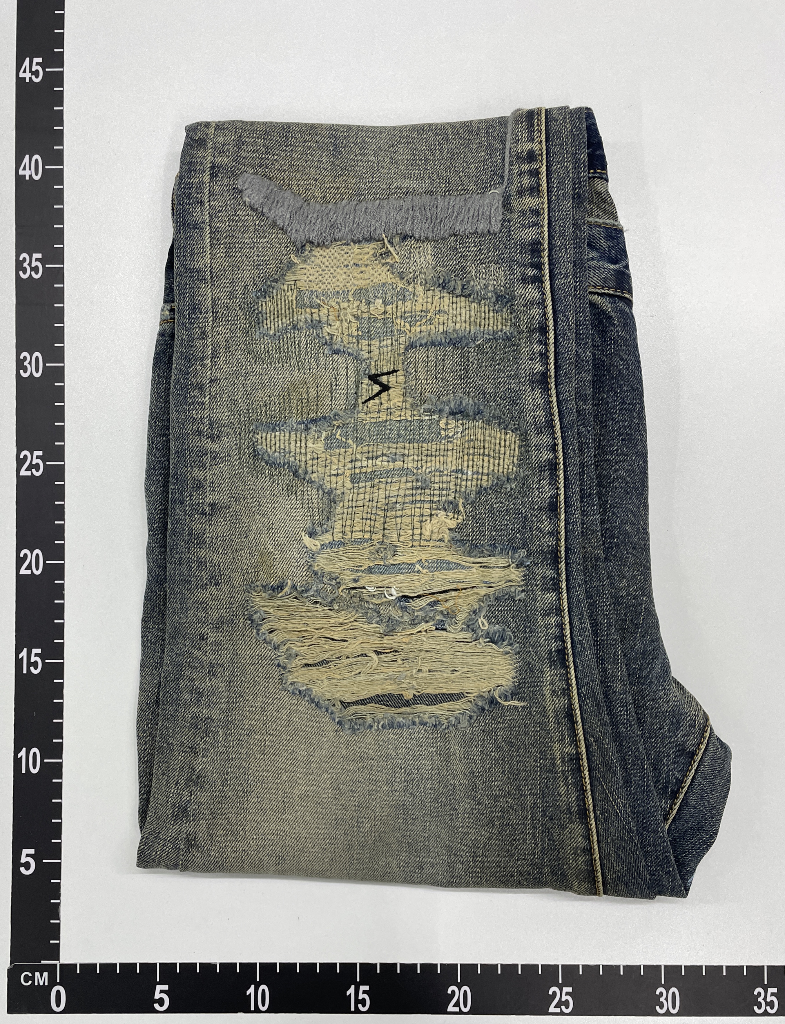 Jeans — QC-foto 1 van 58