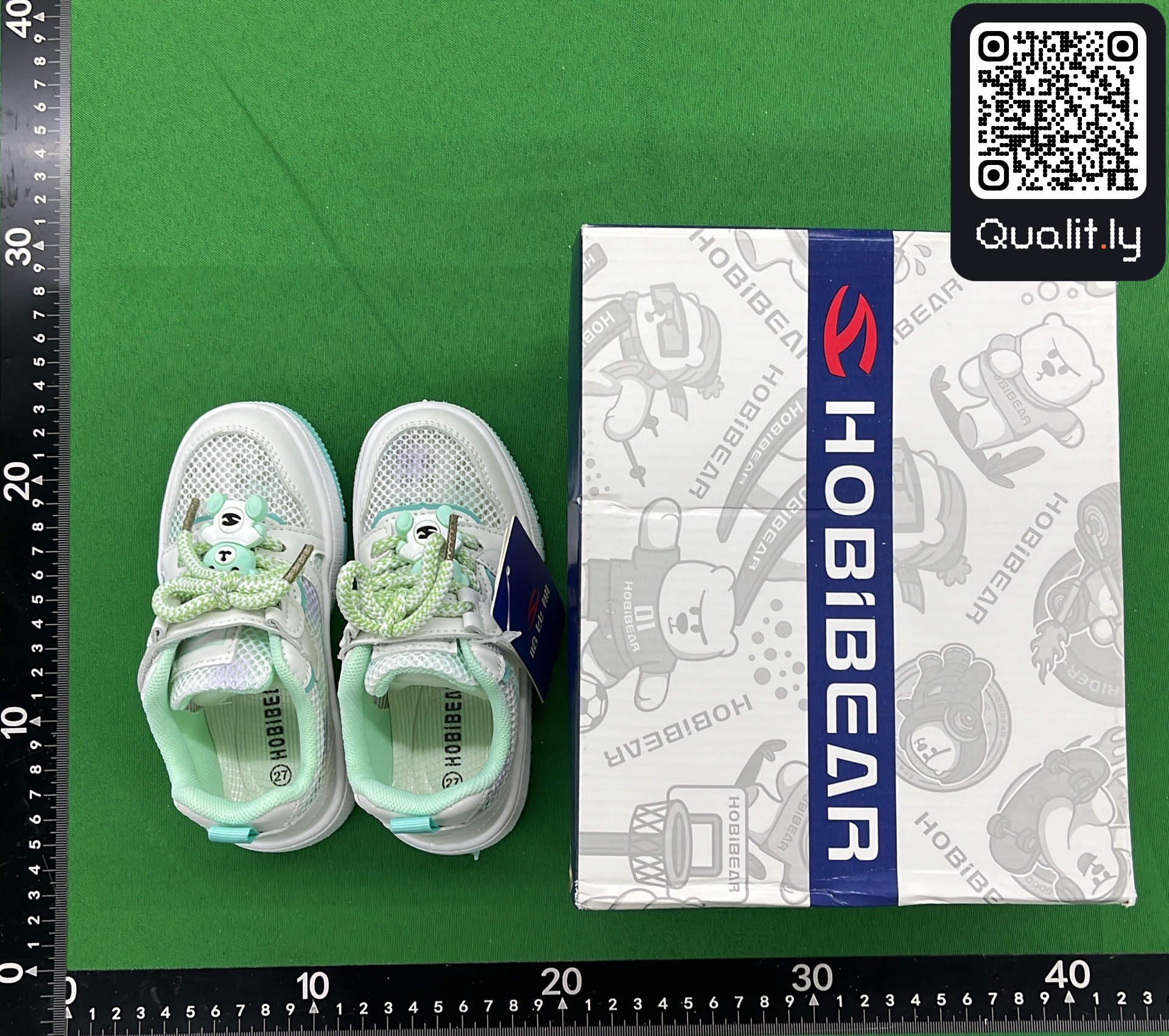Sneaker — QC-Foto 1 von 6