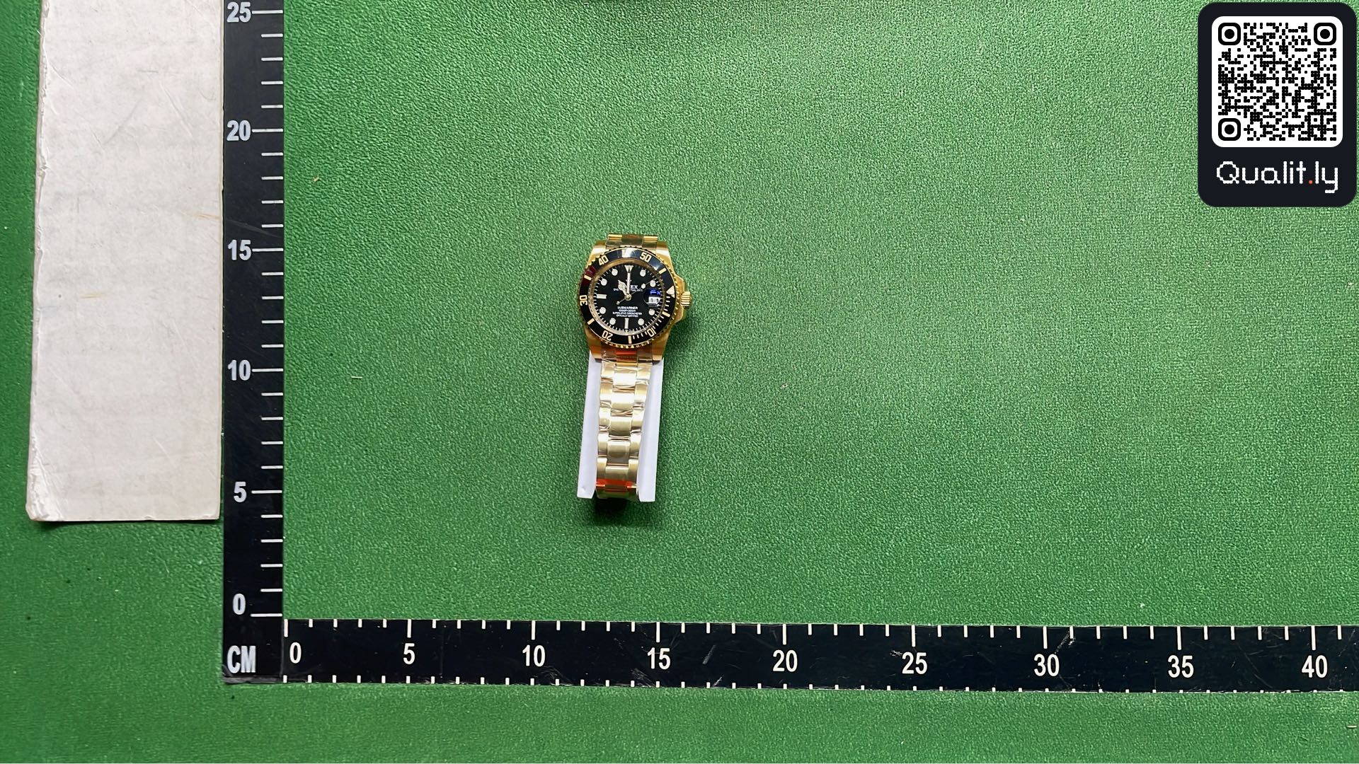 Montre — photo QC 1 sur 18