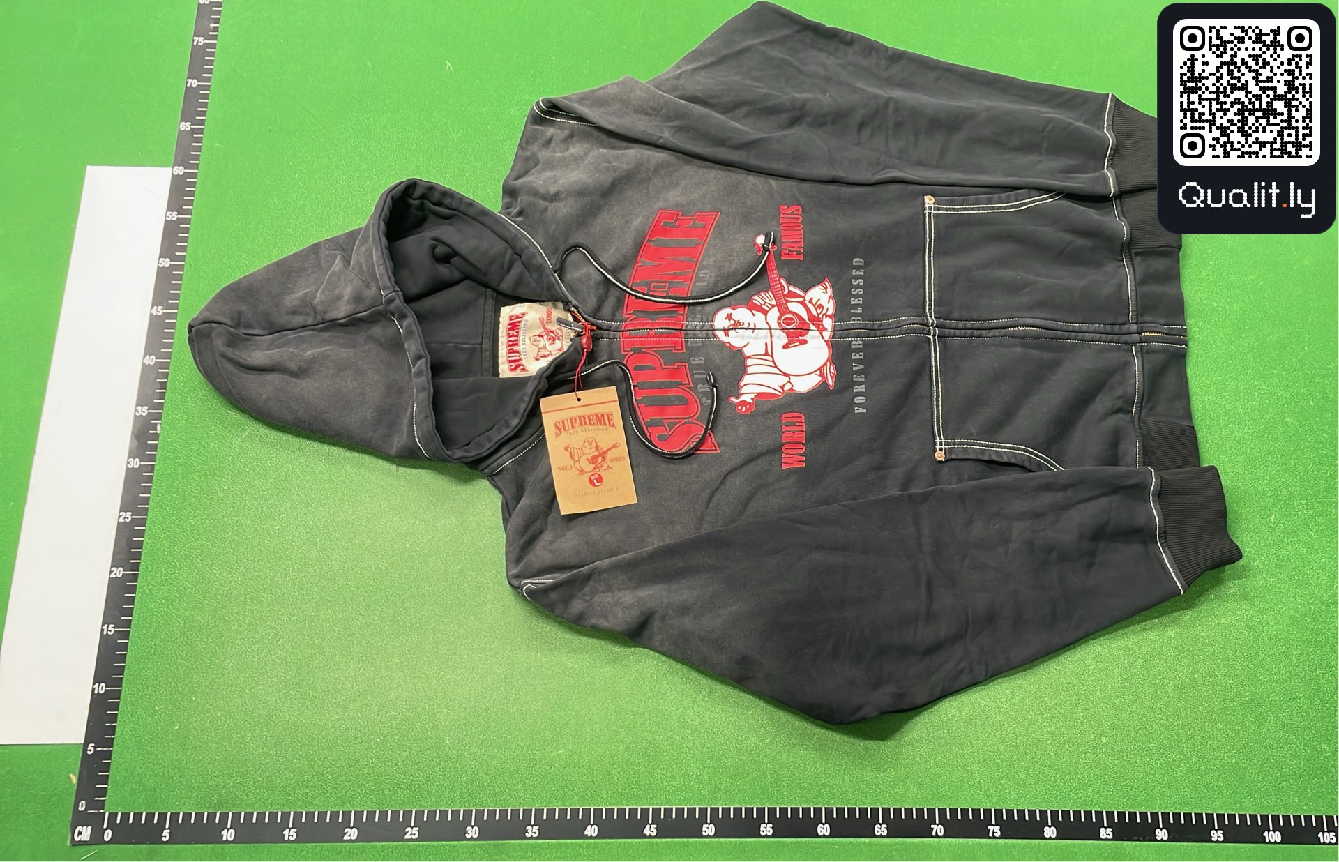 Camisola com capuz — foto QC 2 de 4