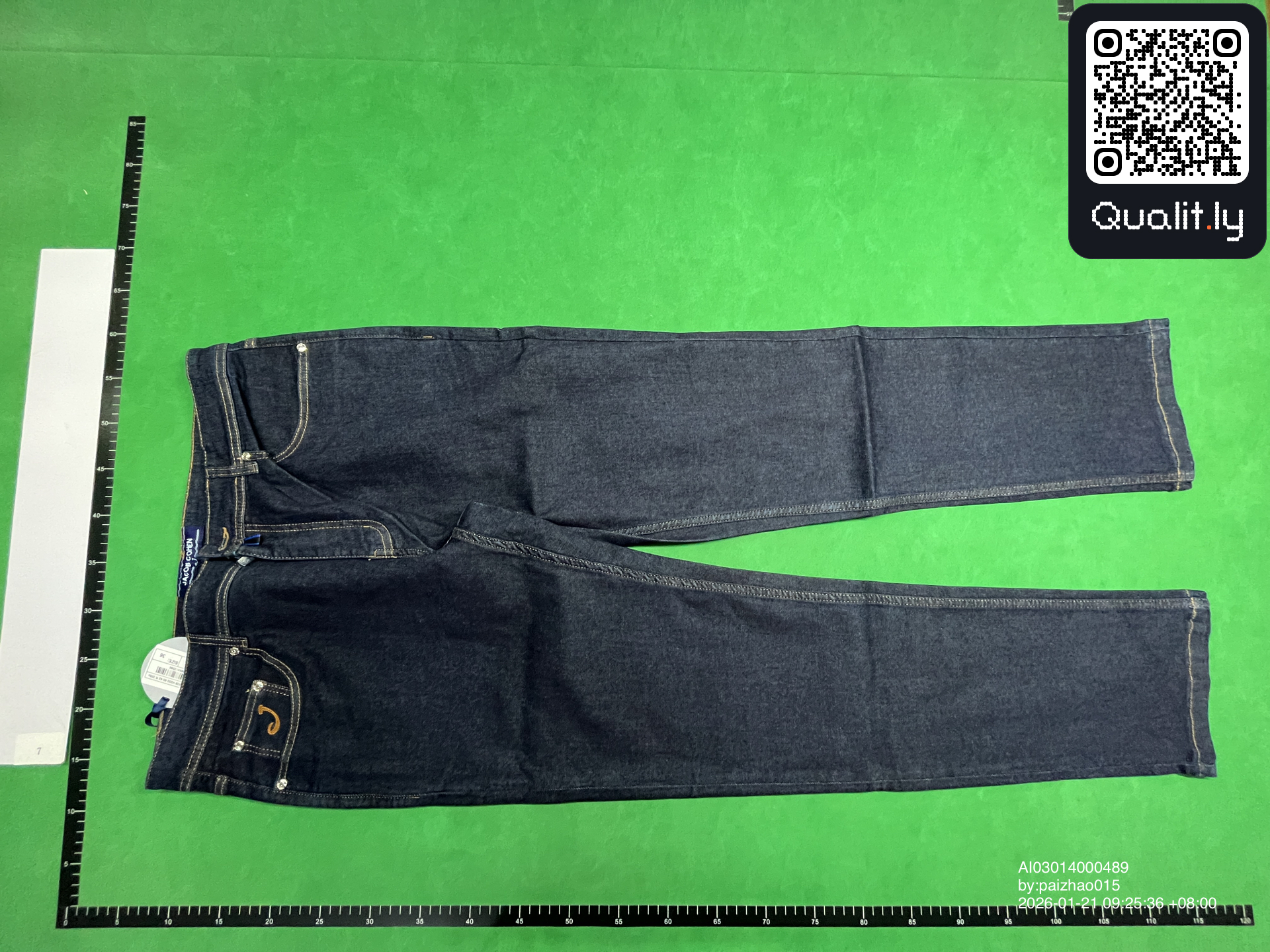 Jeans QC photo 3 of 4