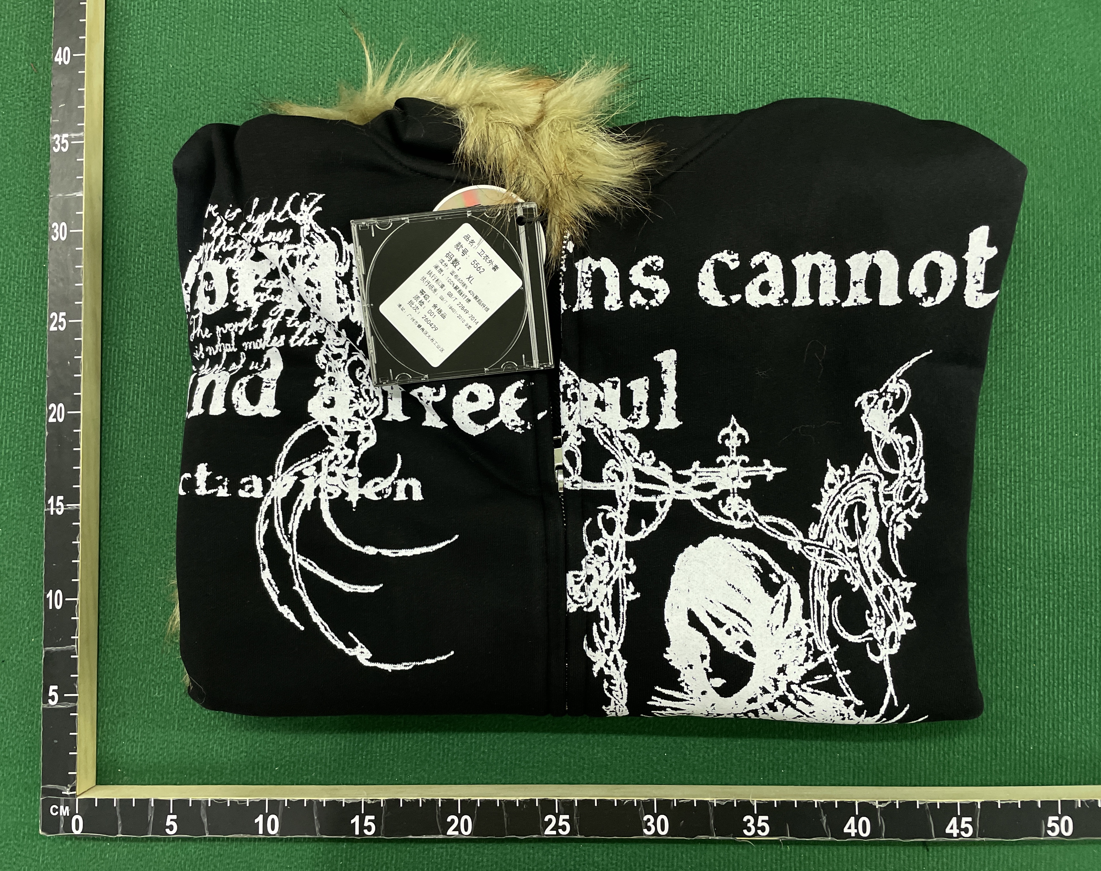Camisola com capuz — foto QC 1 de 5