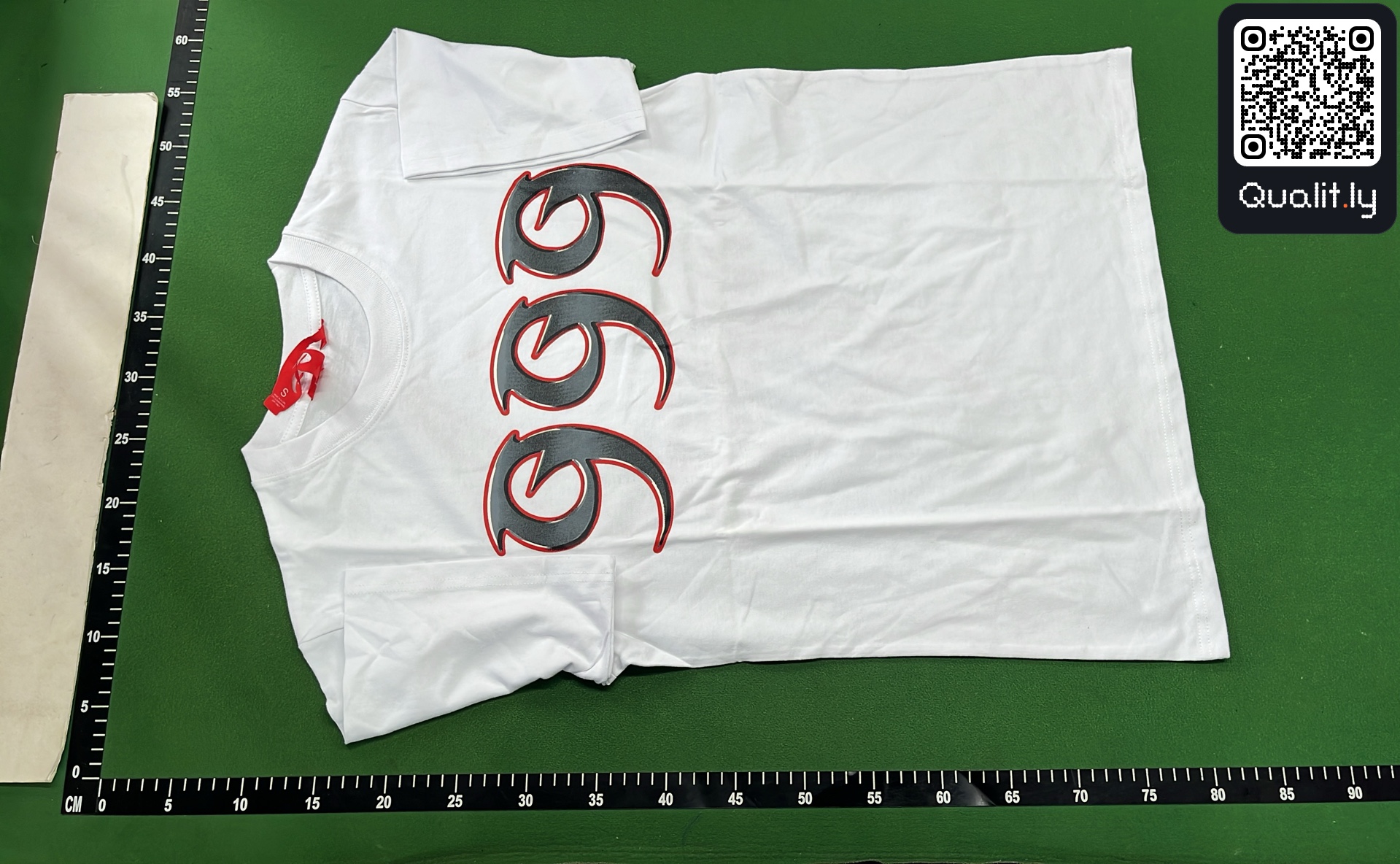 Tricou — fotografie QC 2 din 4