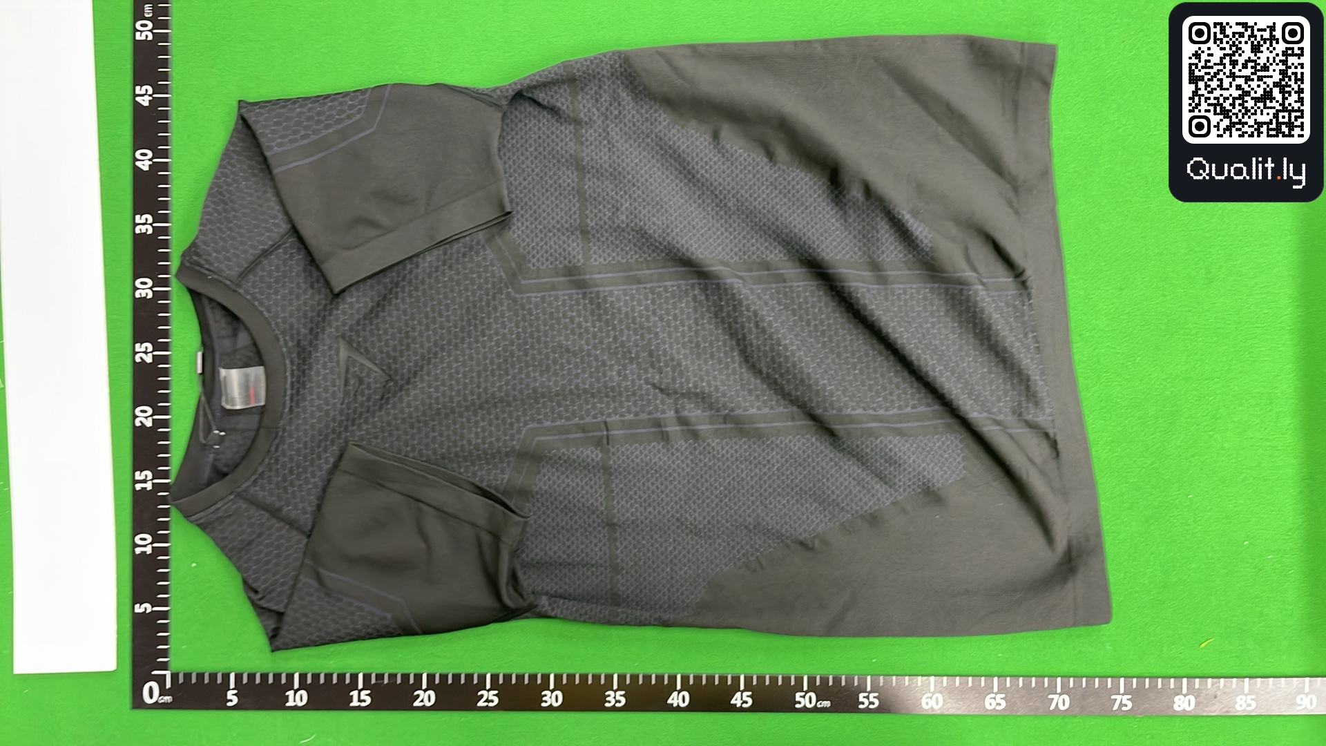 T-shirt — photo QC 2 sur 8