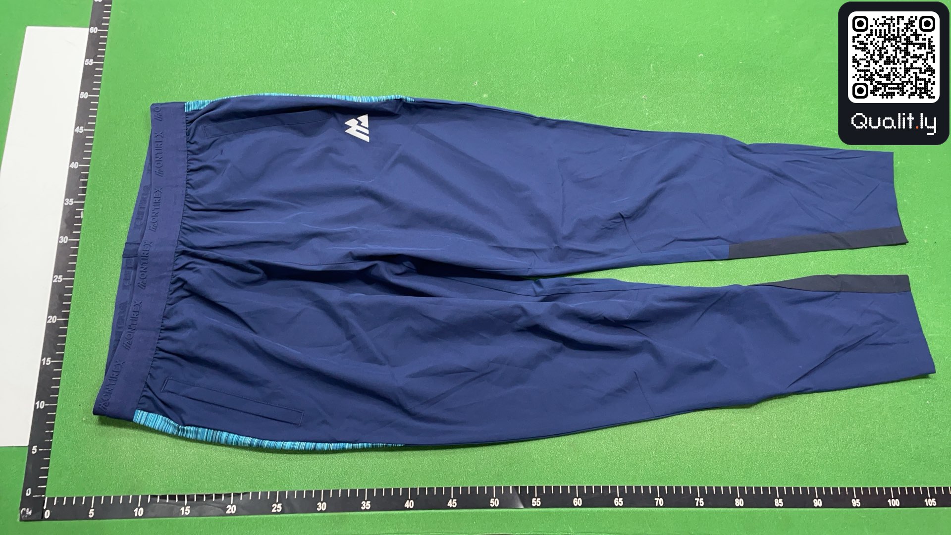 长裤 QC 照片 2 / 4