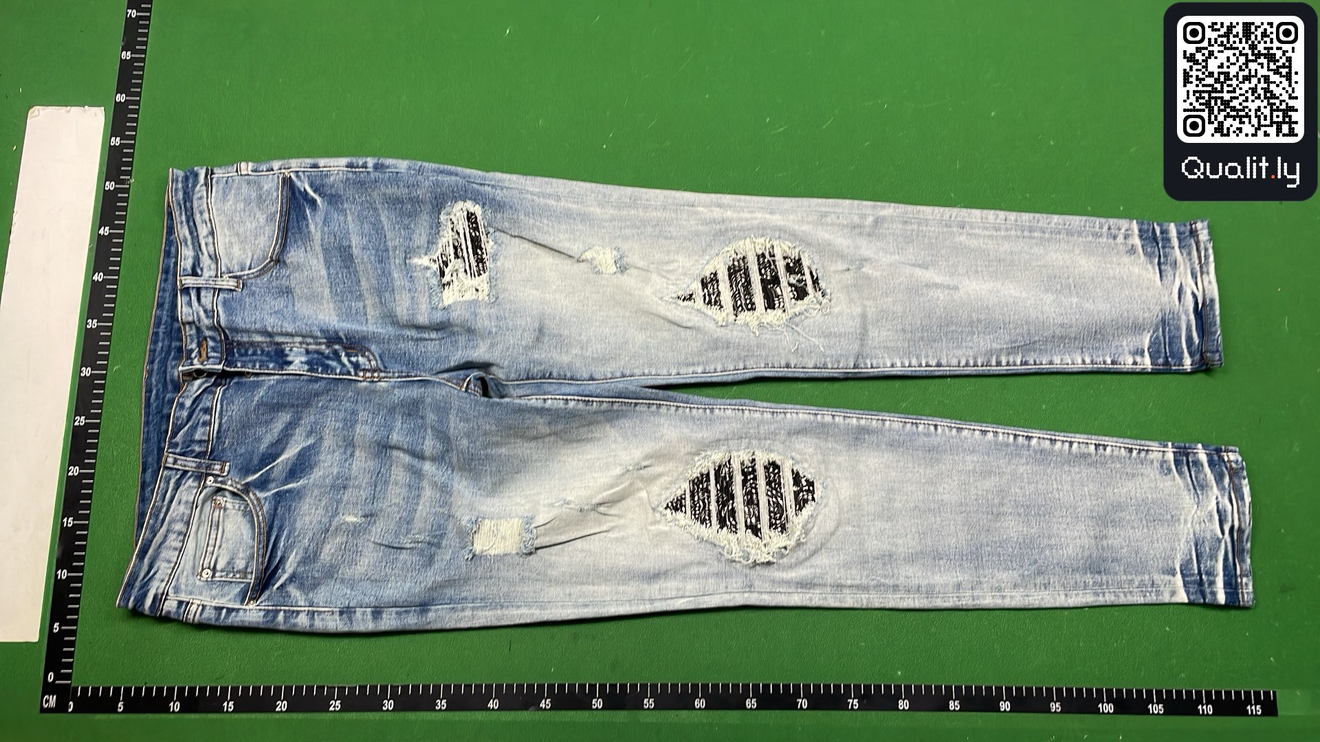 牛仔裤 QC 照片 2 / 12