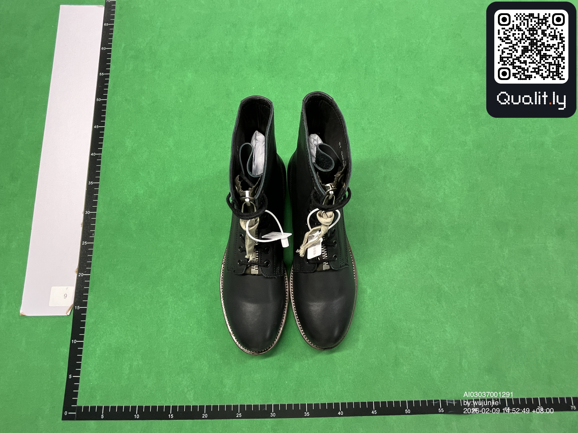 Botas — foto QC 1 de 6