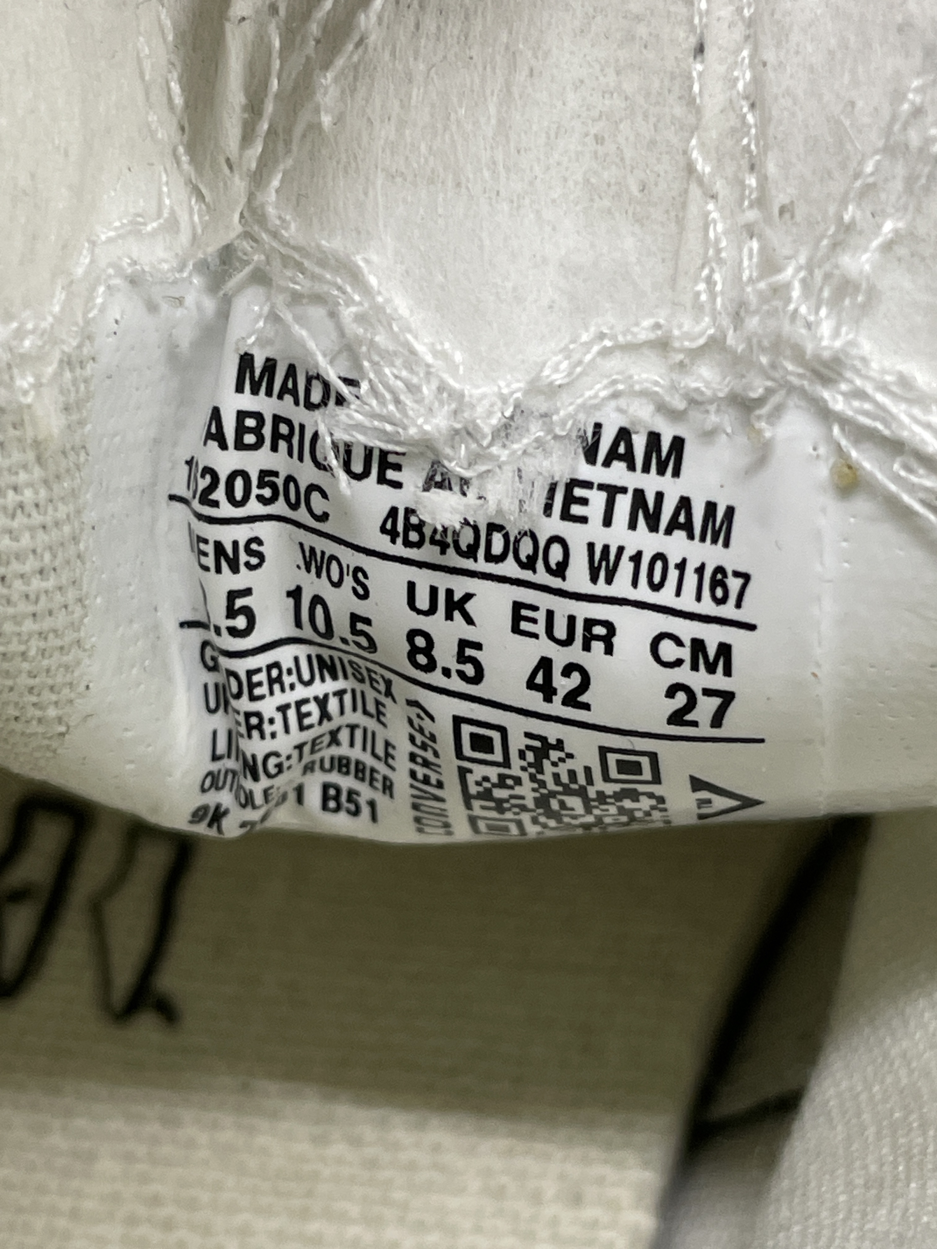 Sneakers QC photo 1 of 59