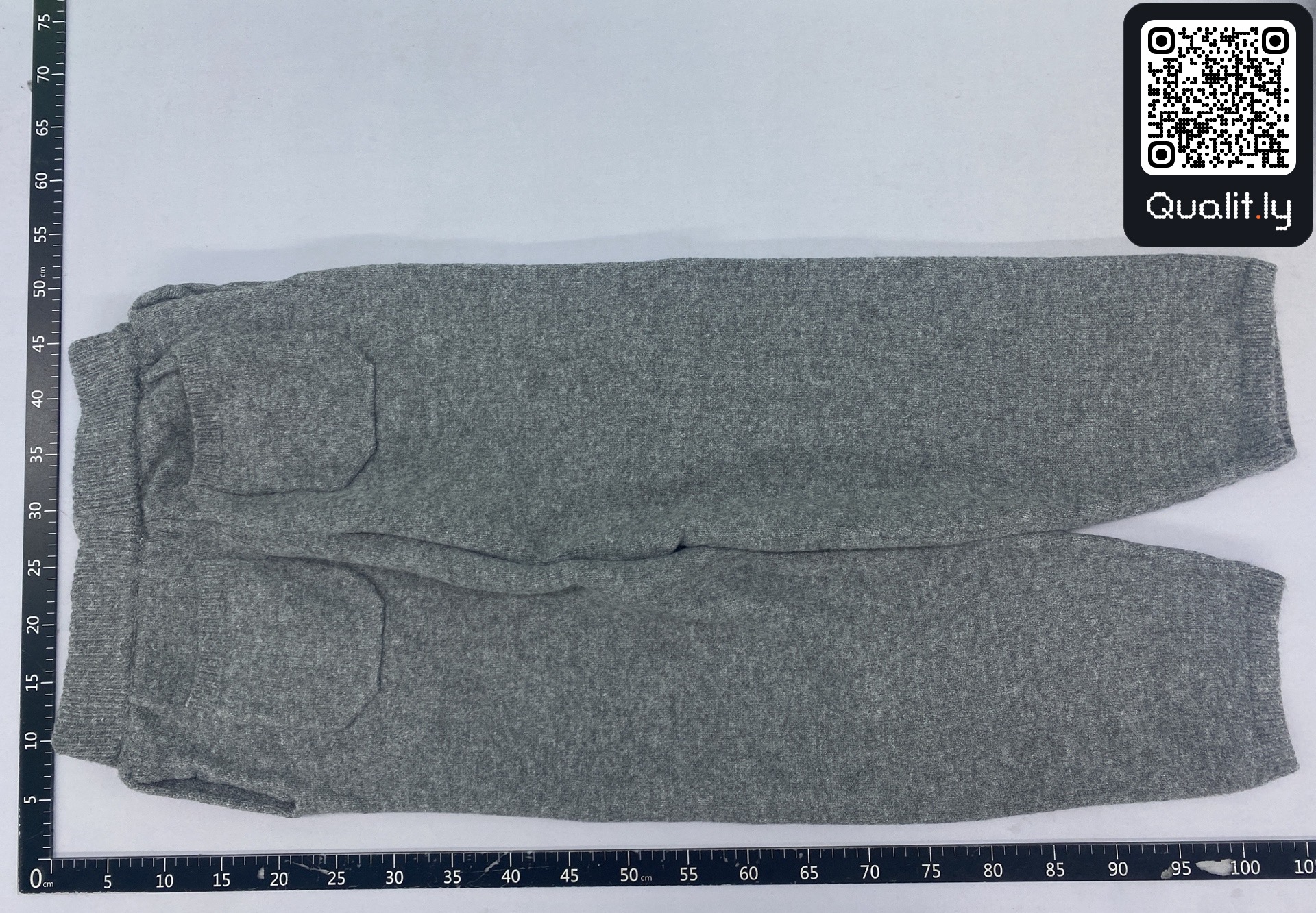 Pantalón — foto QC 3 de 4