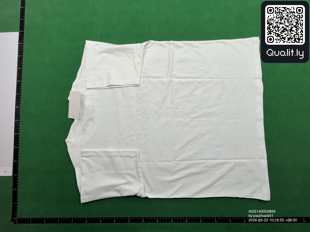 T恤 QC 照片 2 / 34