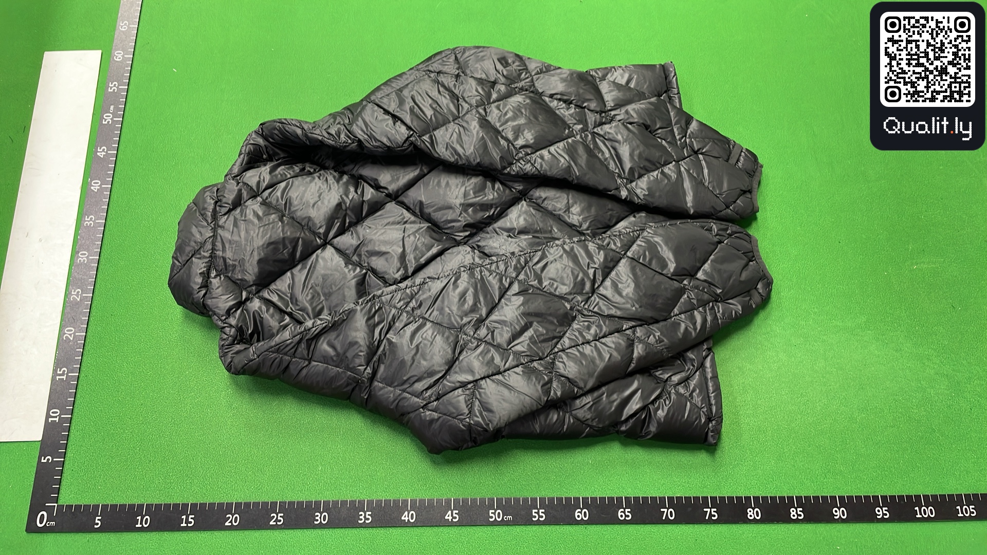 夹克 QC 照片 3 / 24