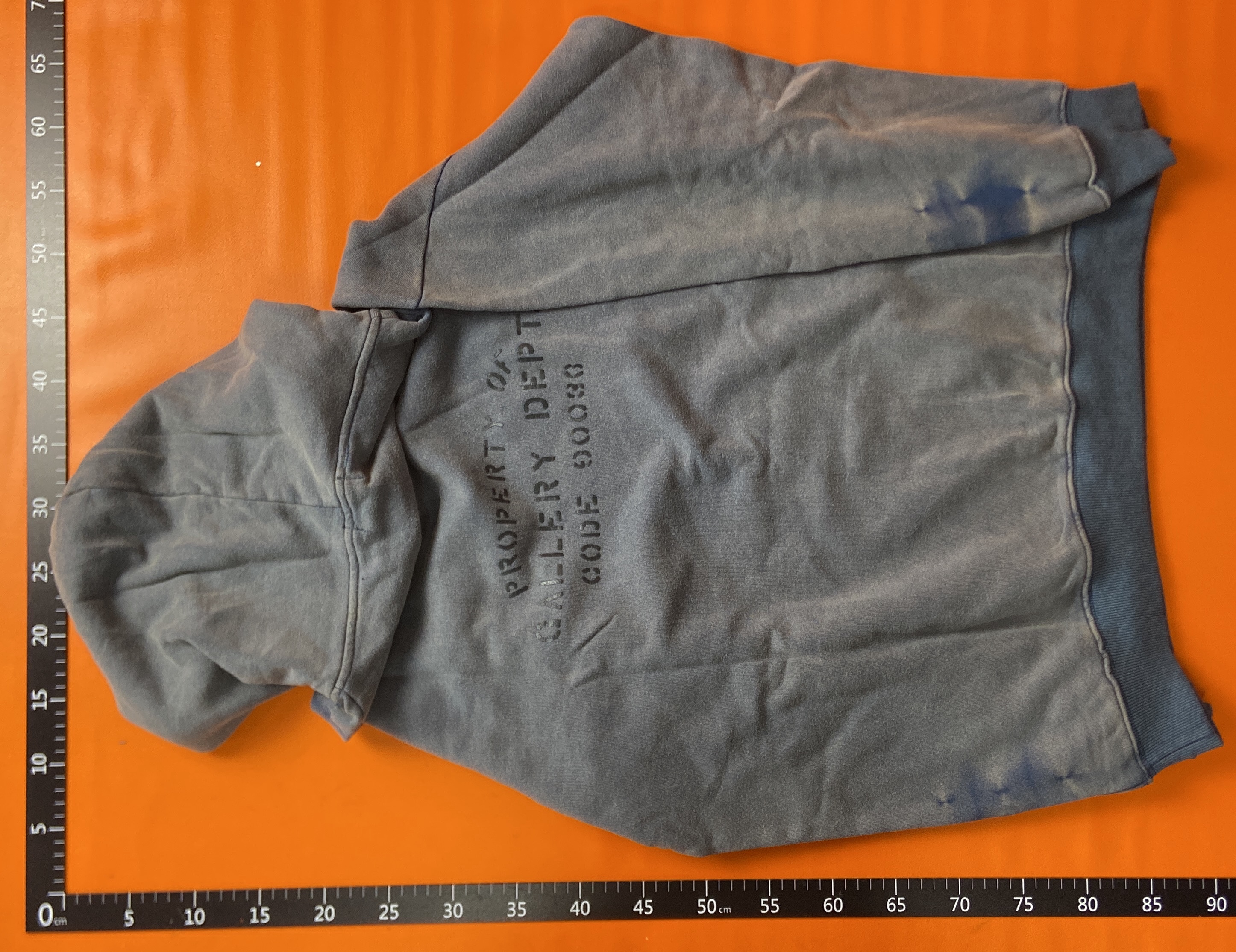 Hoodie QC photo 3 of 4