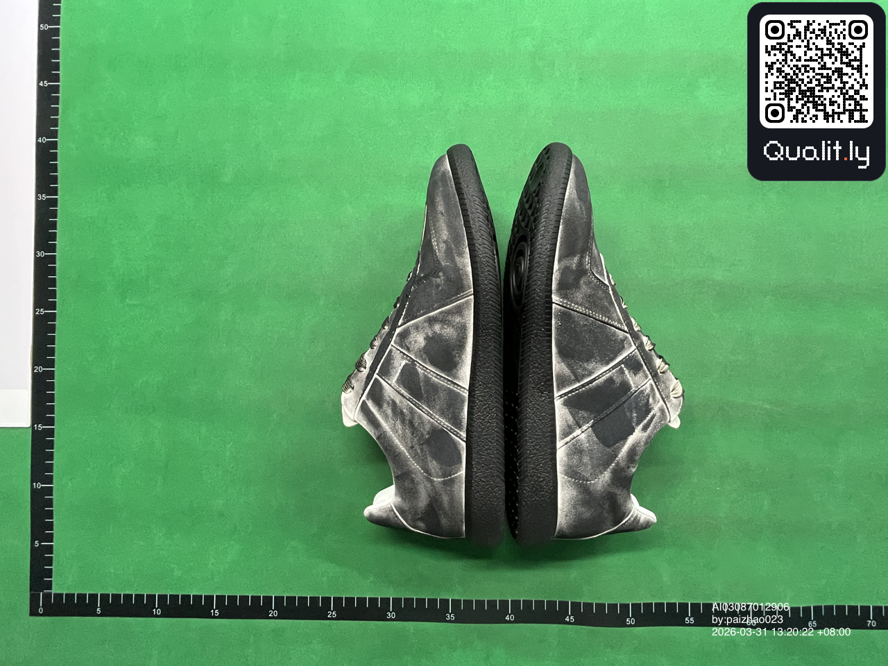 球鞋 QC 照片 3 / 12