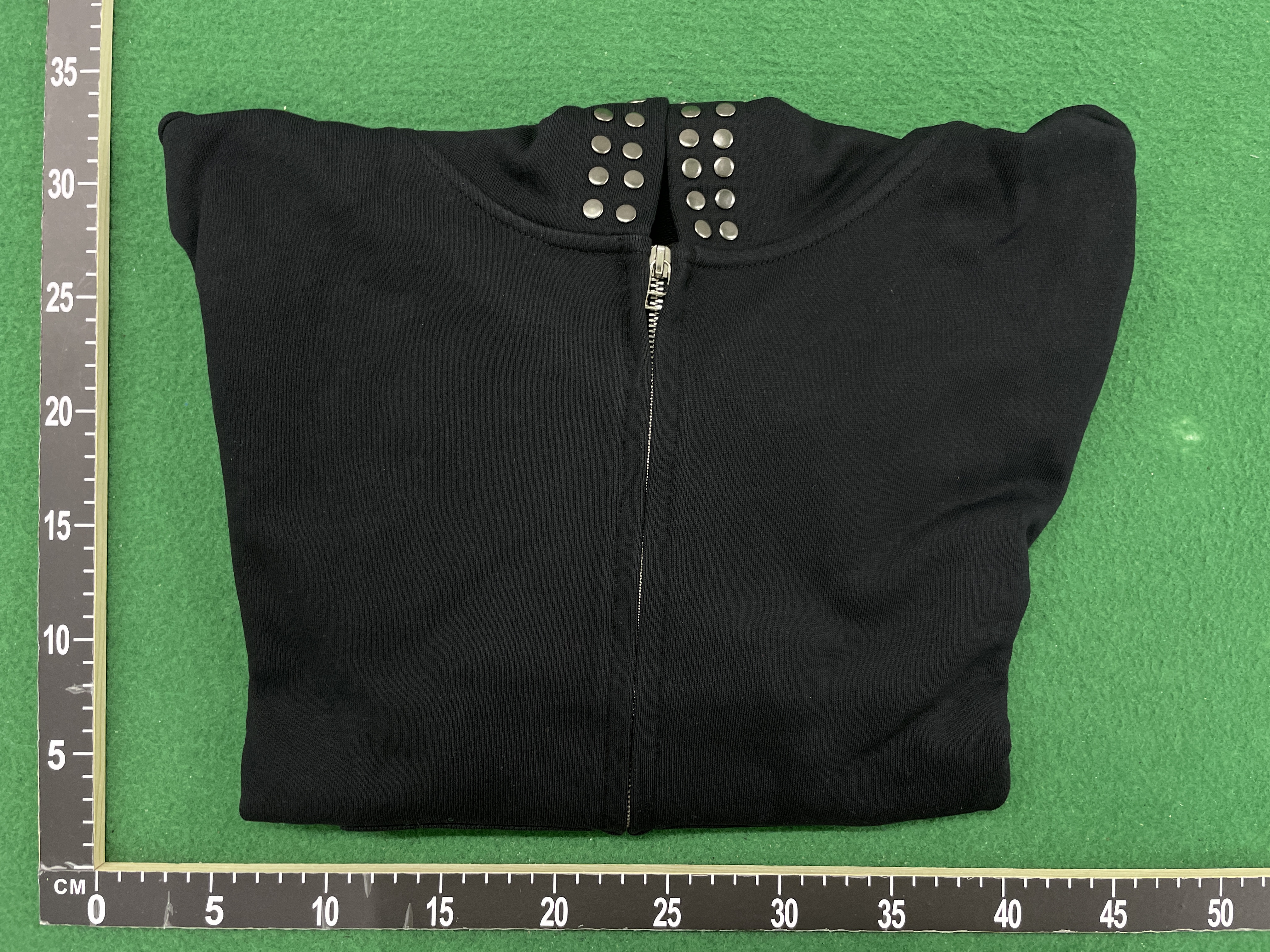 毛衣 QC 照片 1 / 33