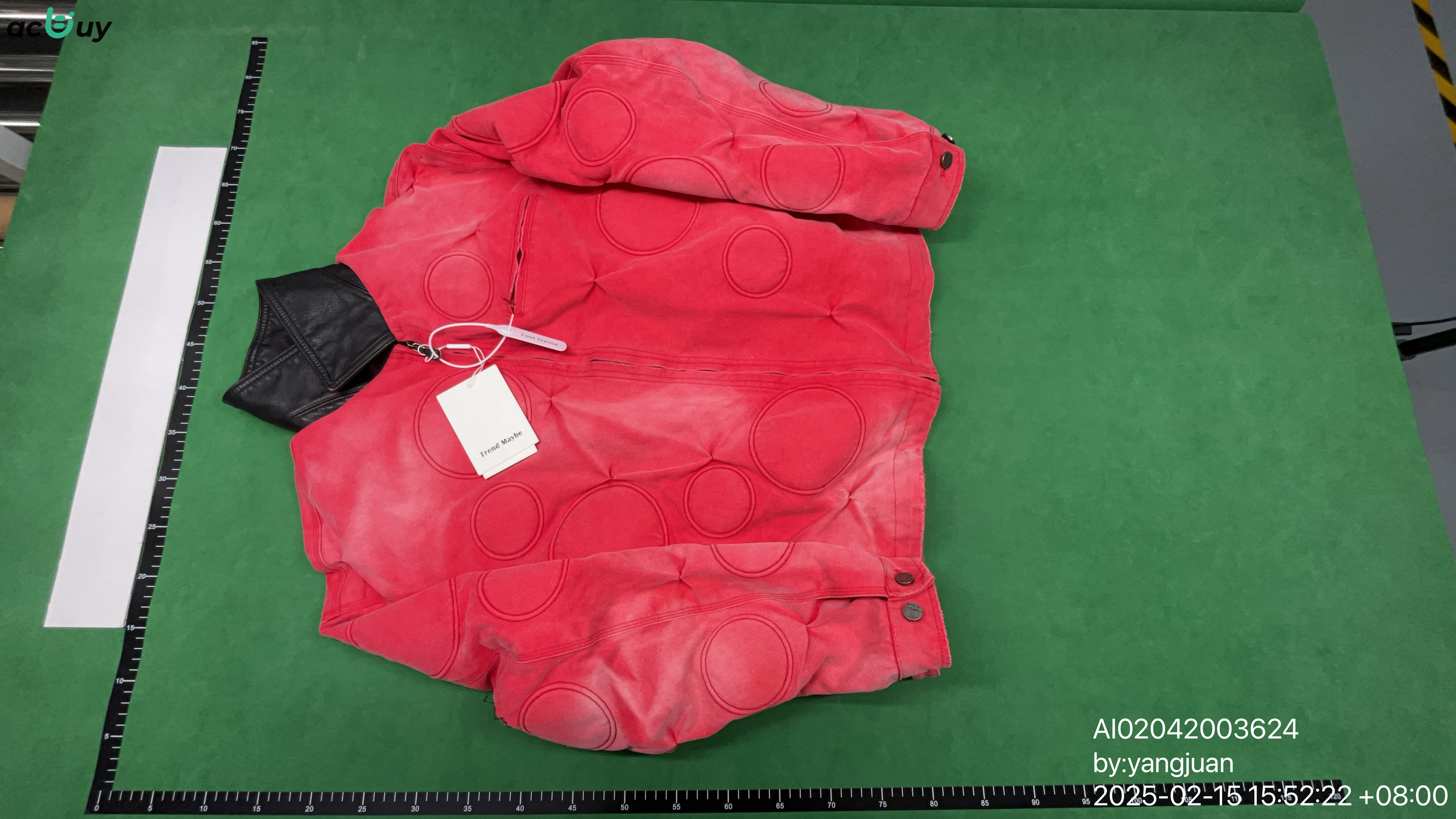 夹克 QC 照片 3 / 4