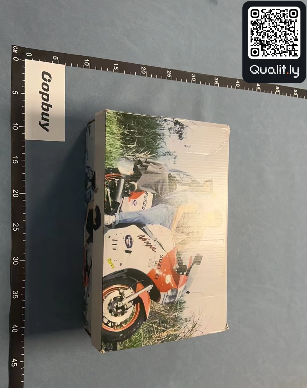 Sneakers — foto QC 1 di 18