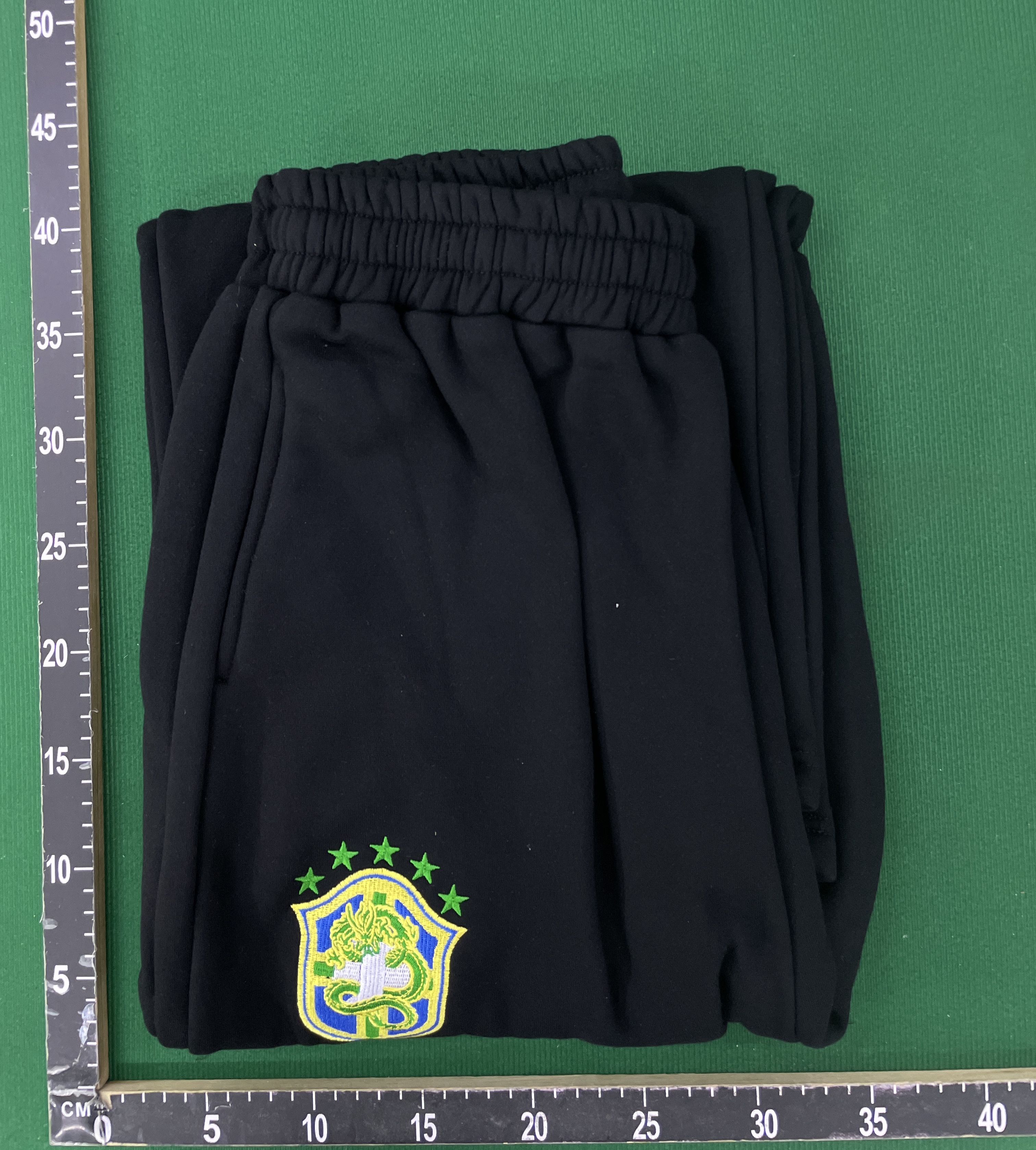 Tracksuit QC photo 1 of 20