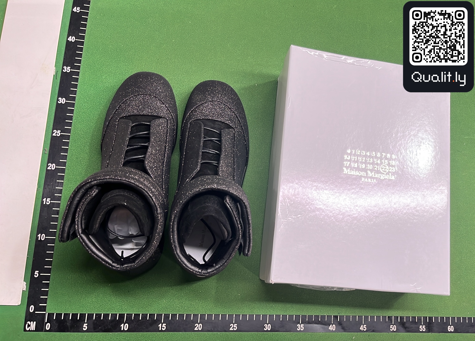 Sneakers — QC-foto 1 av 58
