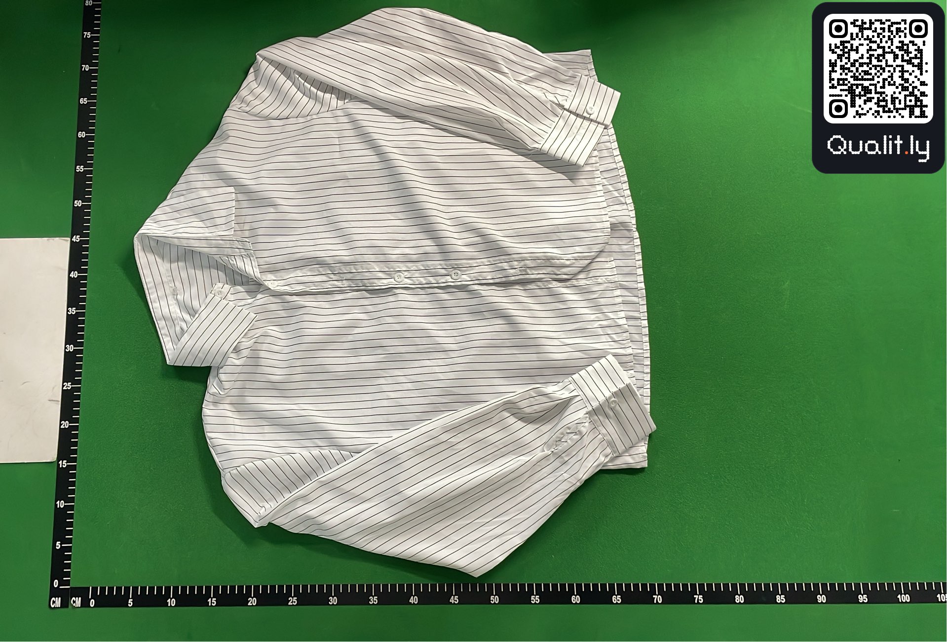 衬衫 QC 照片 2 / 4