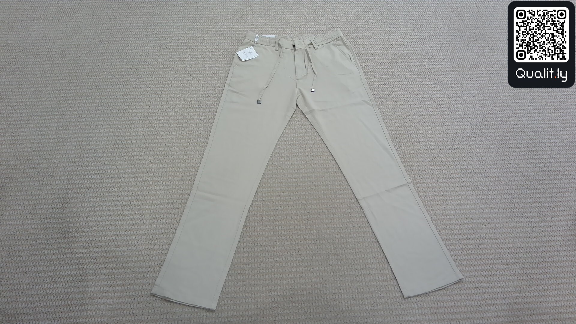 Pantalon — photo QC 1 sur 15