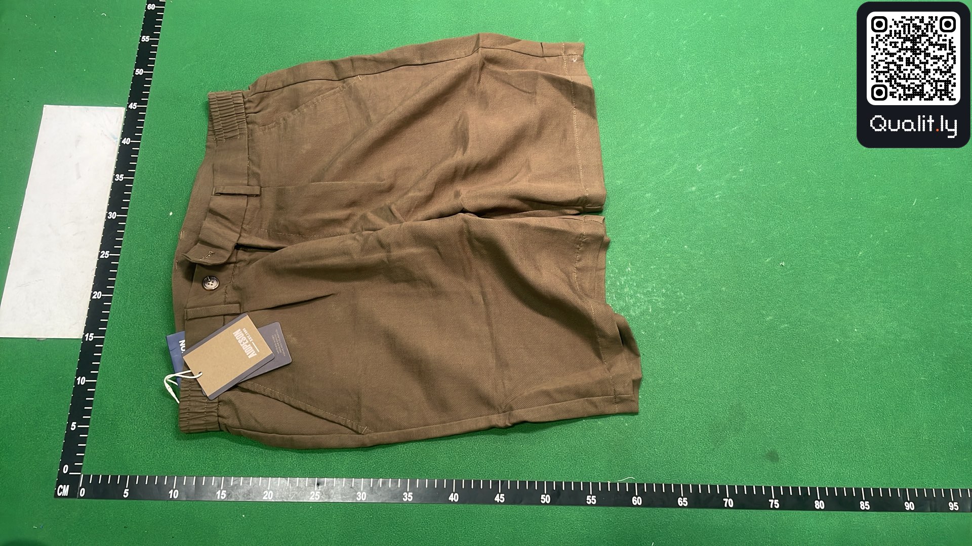 Shorts QC photo 2 of 4