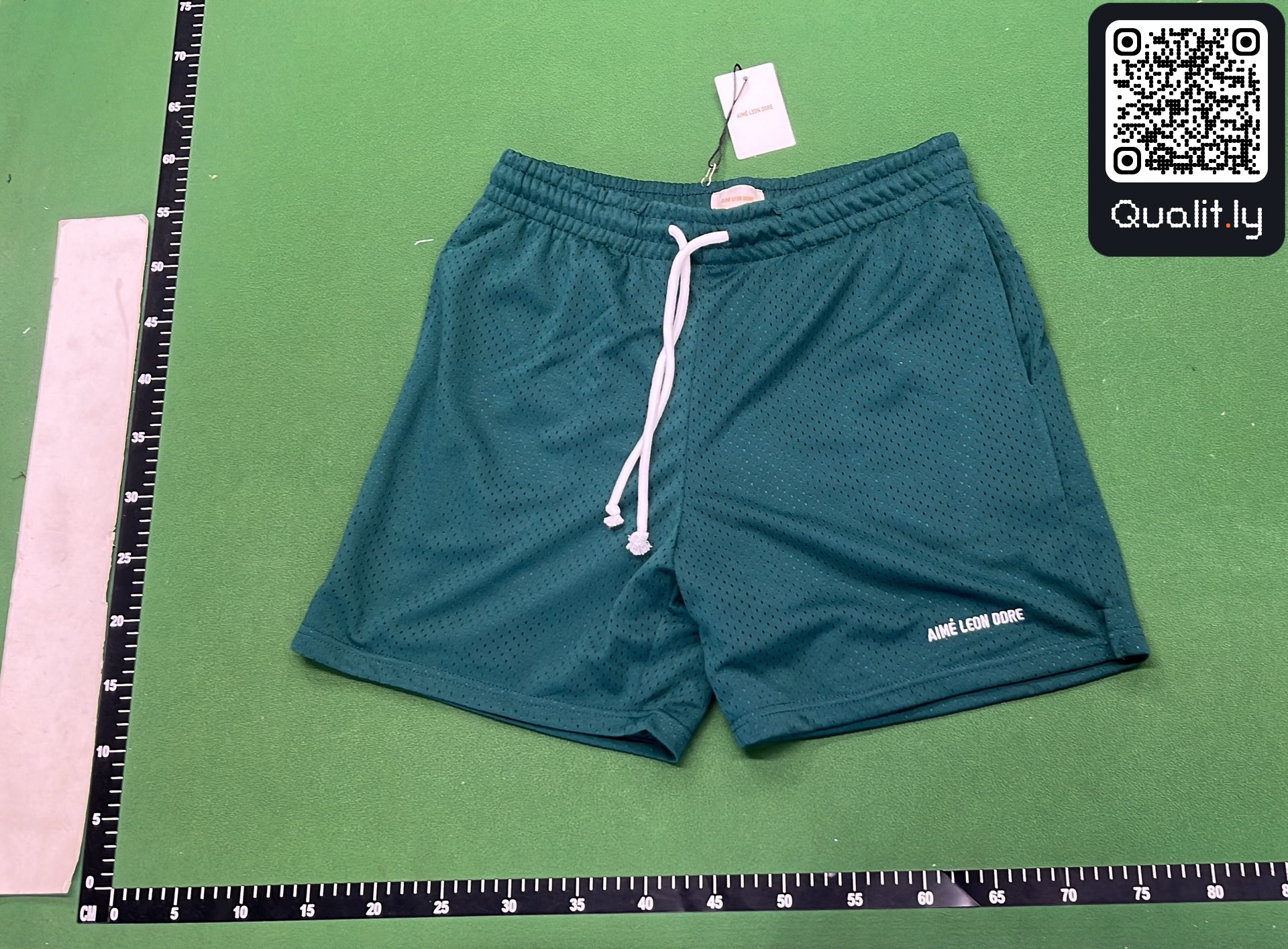 Pantaloncini — foto QC 2 di 28