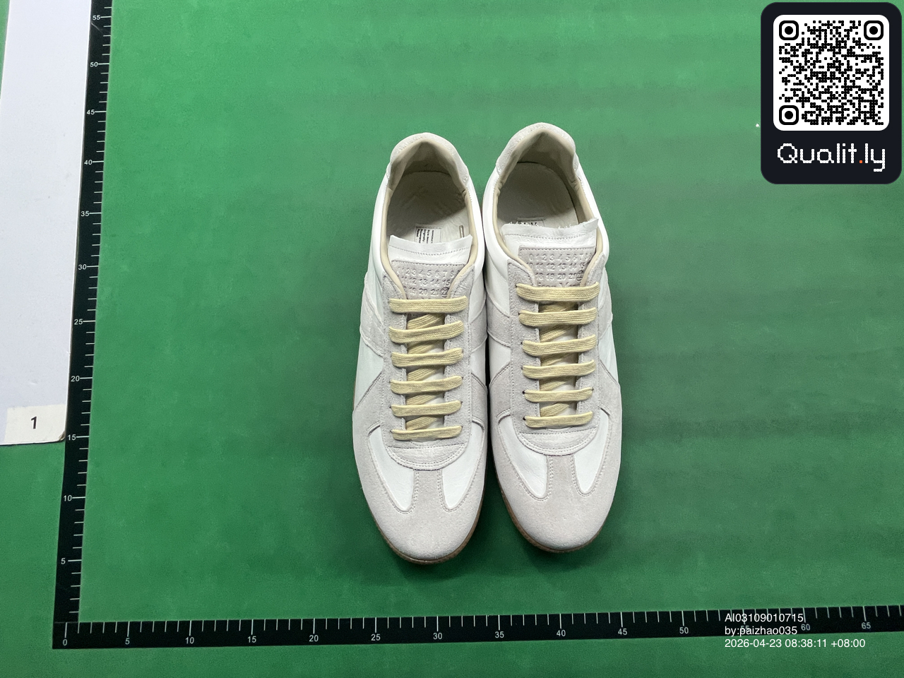 Sneakers QC photo 1 of 40