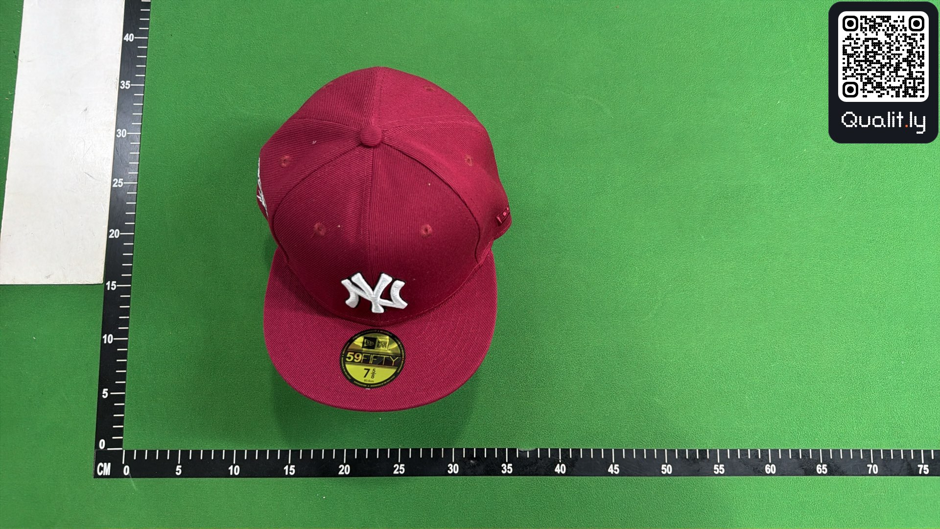 Cap QC photo 1 of 204