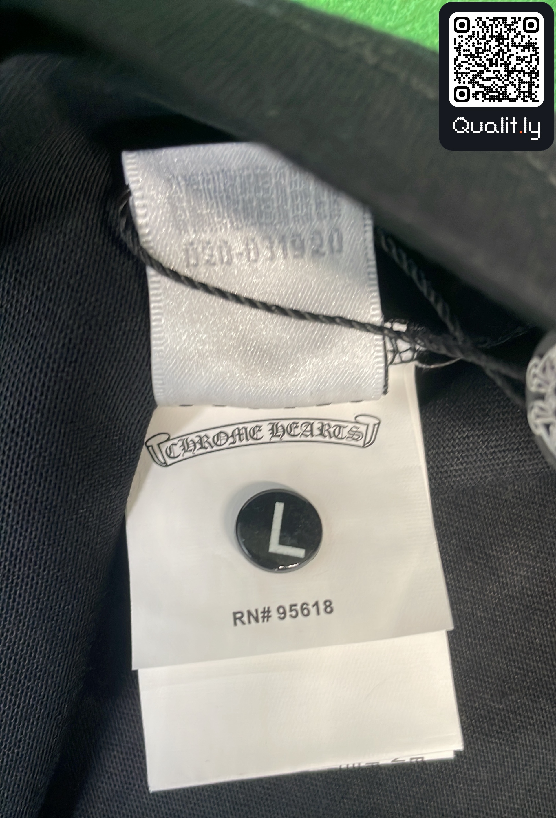 Camiseta — foto QC 1 de 4