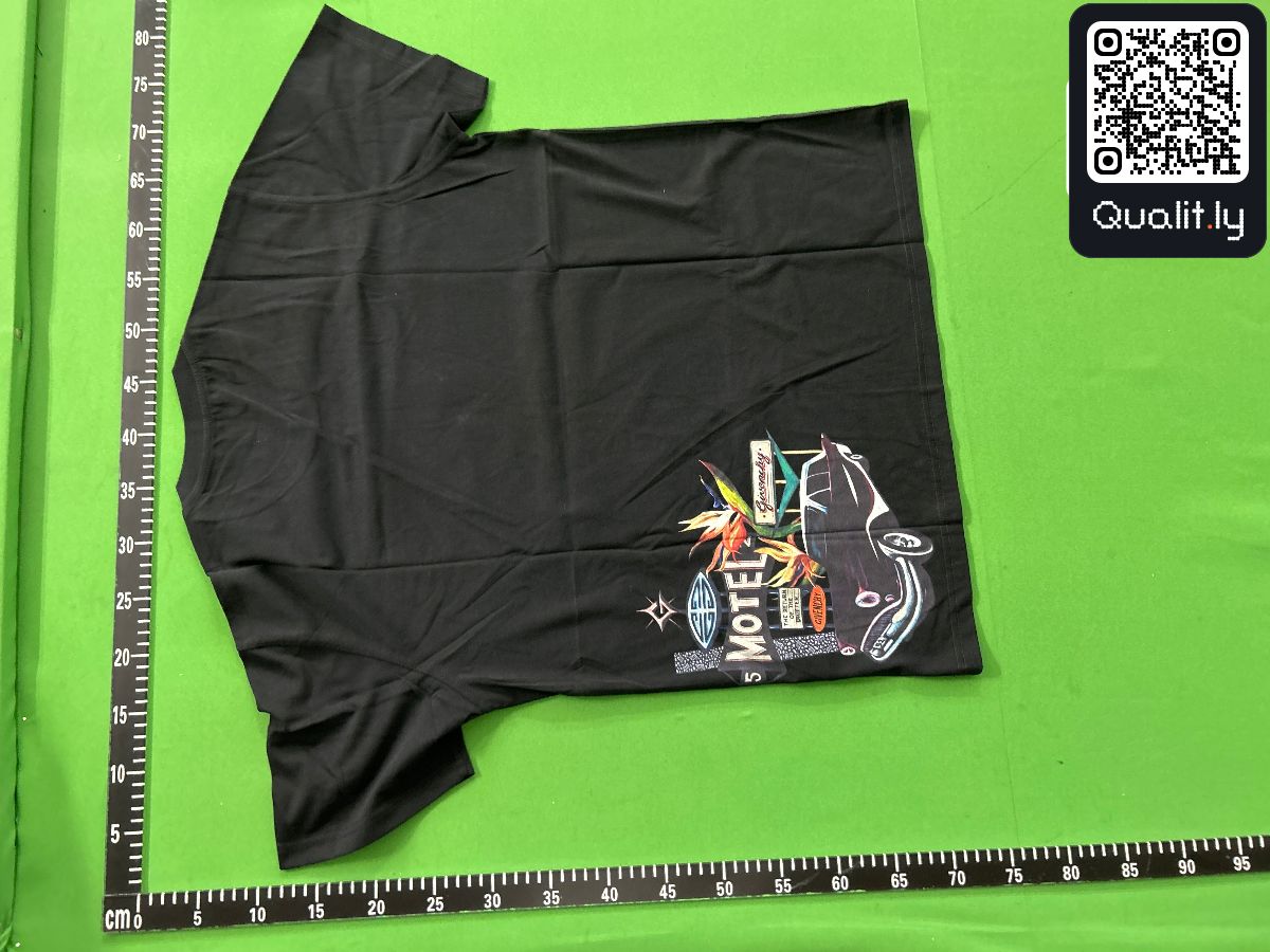 T-shirt QC photo 1 of 16
