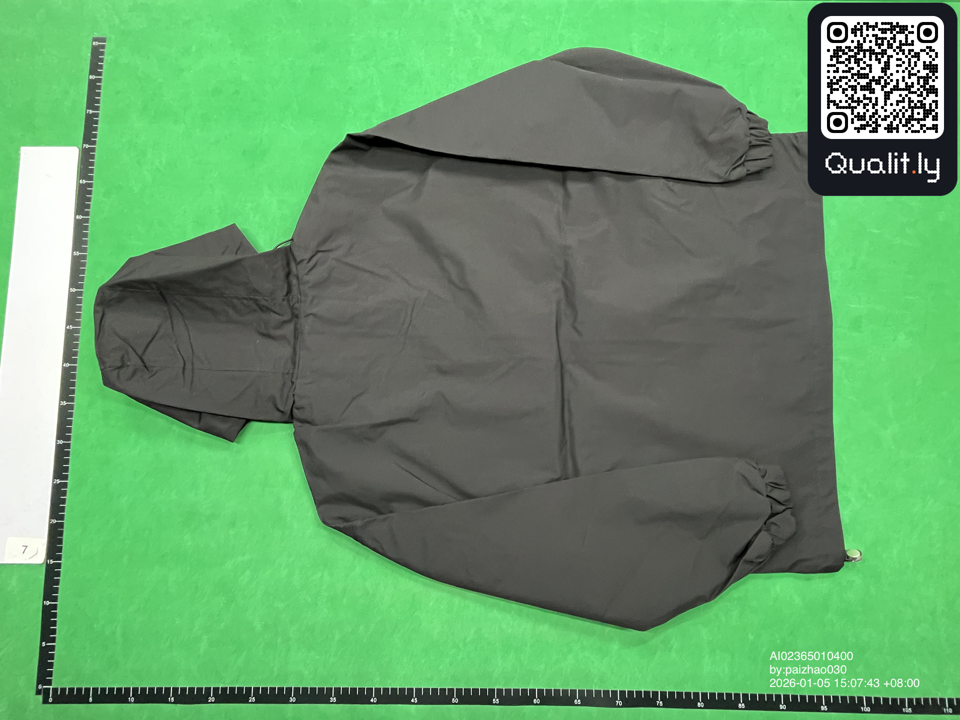 Jacket QC photo 2 of 48