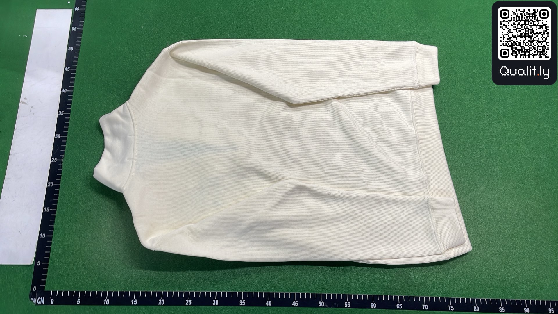 Jacket QC photo 3 of 4