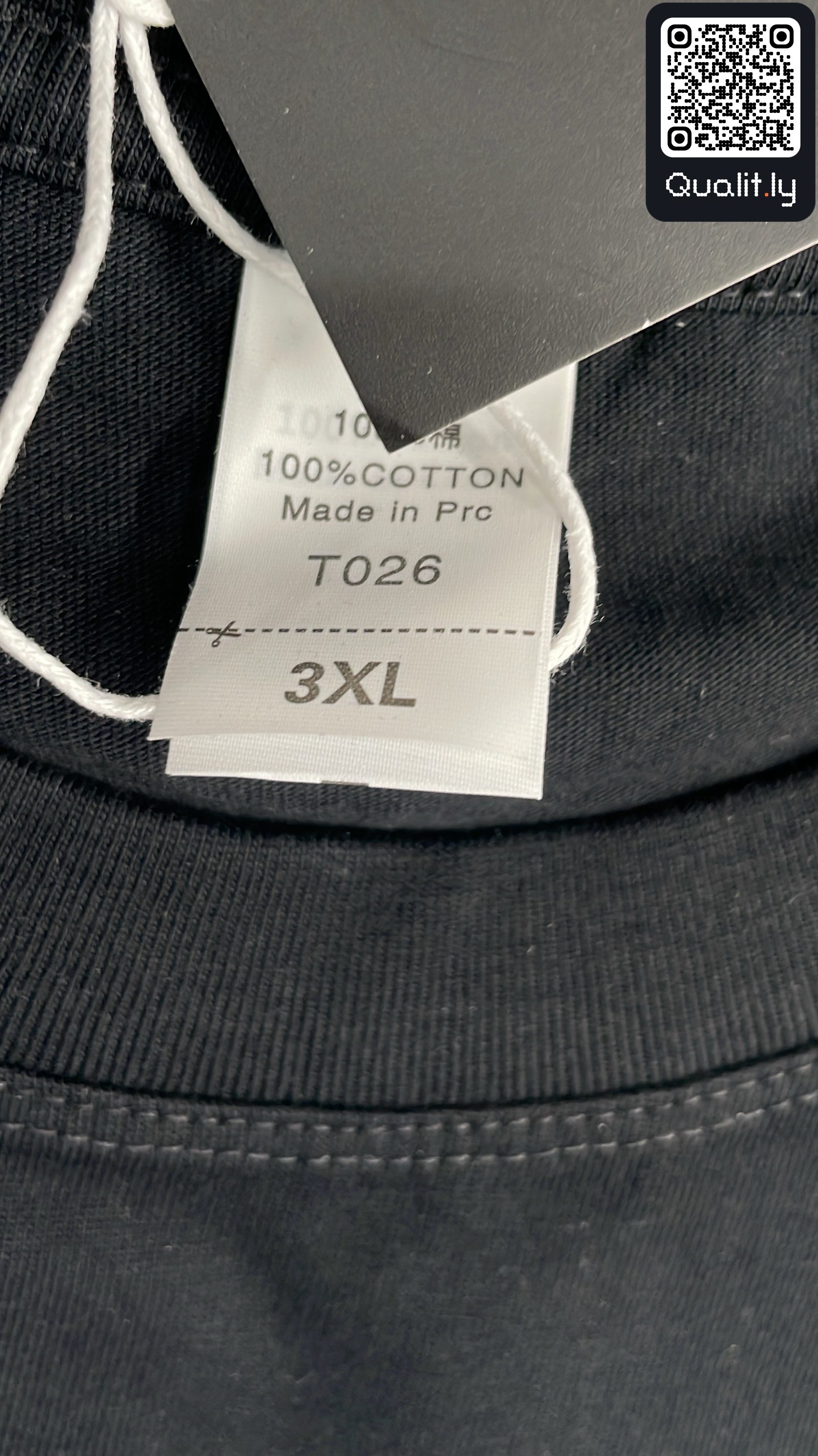 T-shirt — foto QC 1 di 24