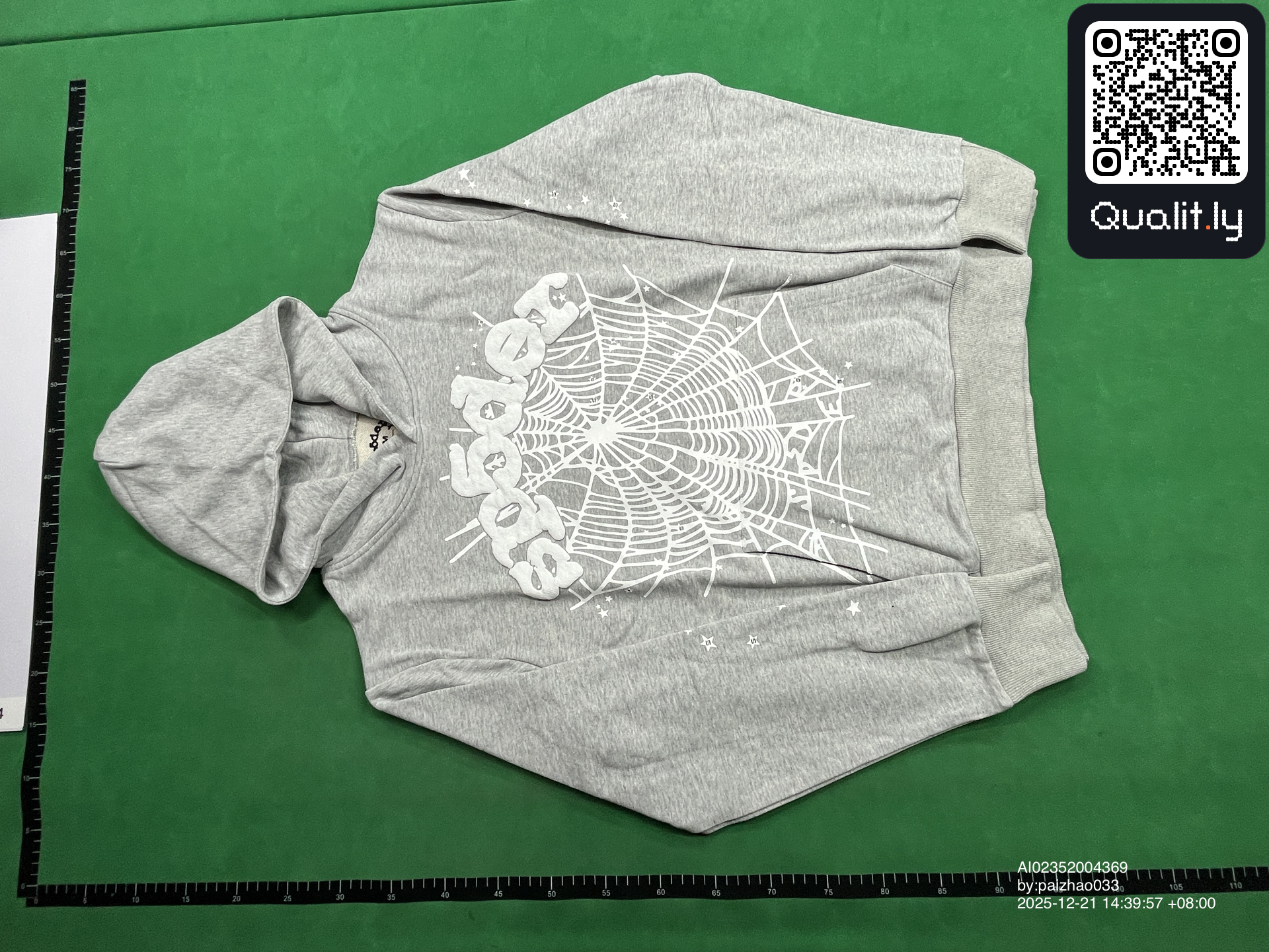 Hoodie — QC-foto 3 av 4