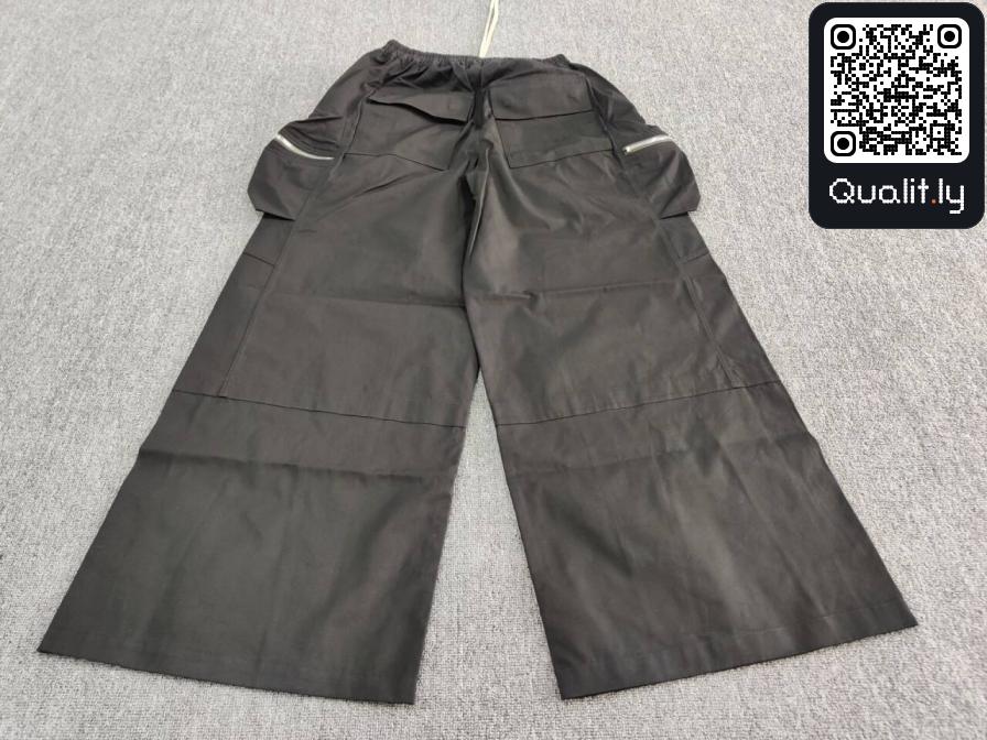 Pants QC photo 2 of 14
